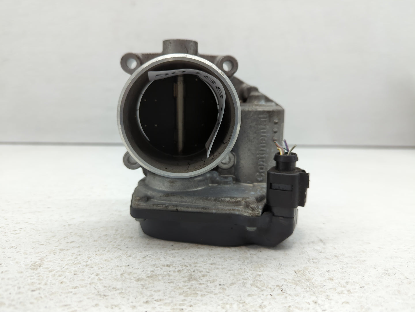 2005-2016 Audi A4 Throttle Body P/N:06F 133 062 Q 06F 133 062 J Fits OEM Used Auto Parts - Oemusedautoparts1.com
