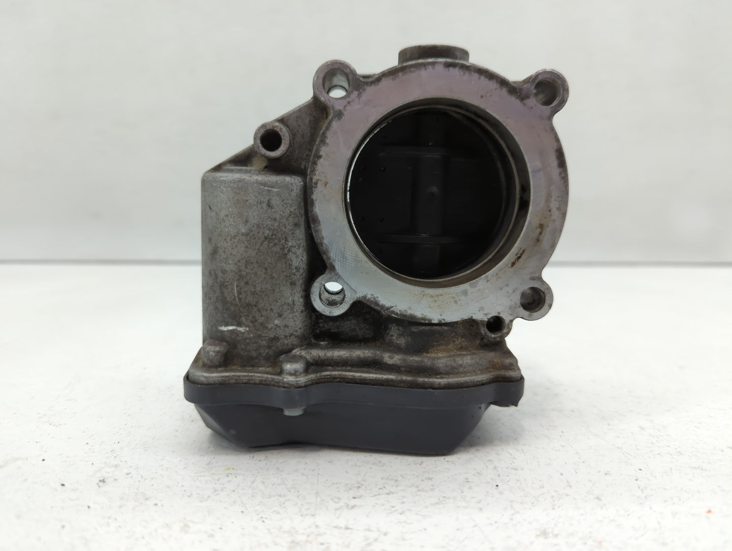 2005-2016 Audi A4 Throttle Body P/N:12978 03330 12978 03336 Fits OEM Used Auto Parts - Oemusedautoparts1.com