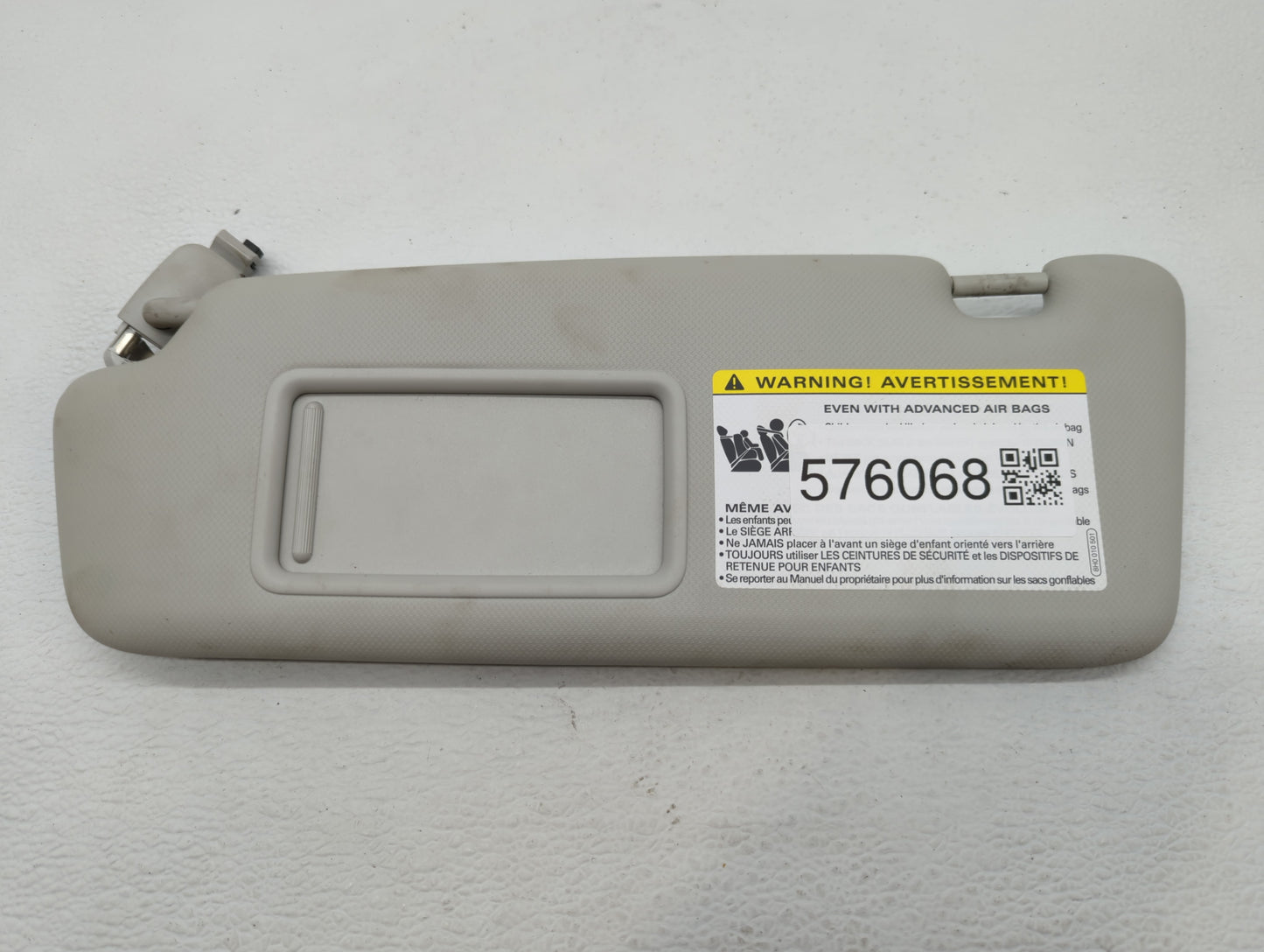 2009-2012 Audi A4 Sun Visor Shade Replacement Driver Left Mirror Fits Fits 2009 2010 2011 2012 OEM Used Auto Parts - Oemused