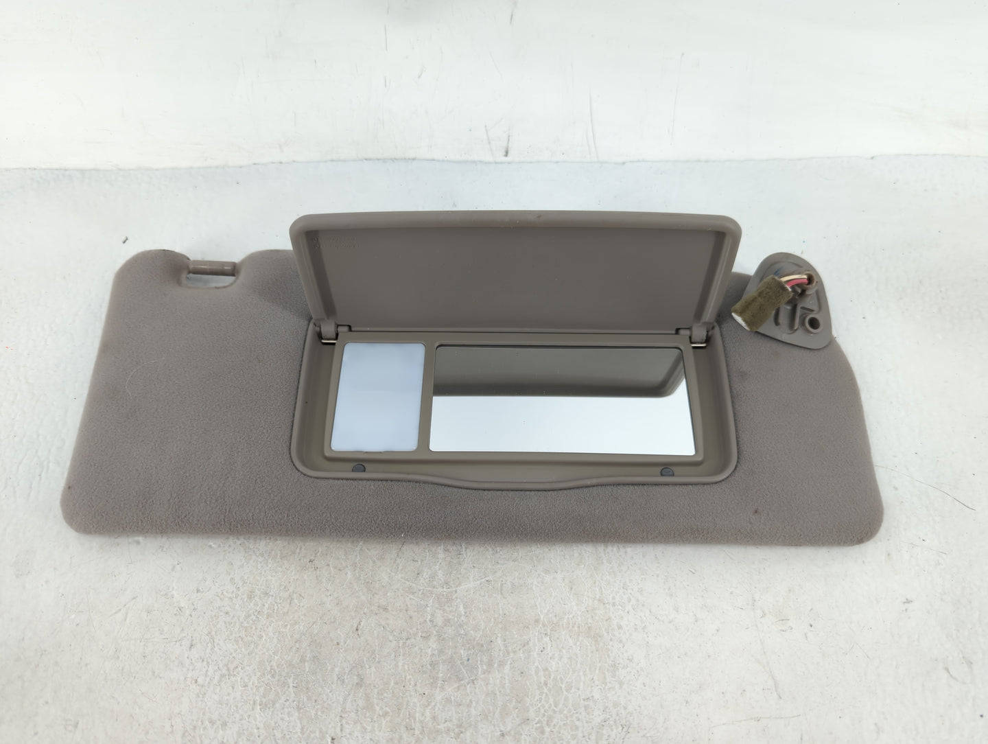 2009-2012 Audi A4 Sun Visor Shade Replacement Passenger Right Mirror Fits Fits 2009 2010 2011 2012 OEM Used Auto Parts - Oem