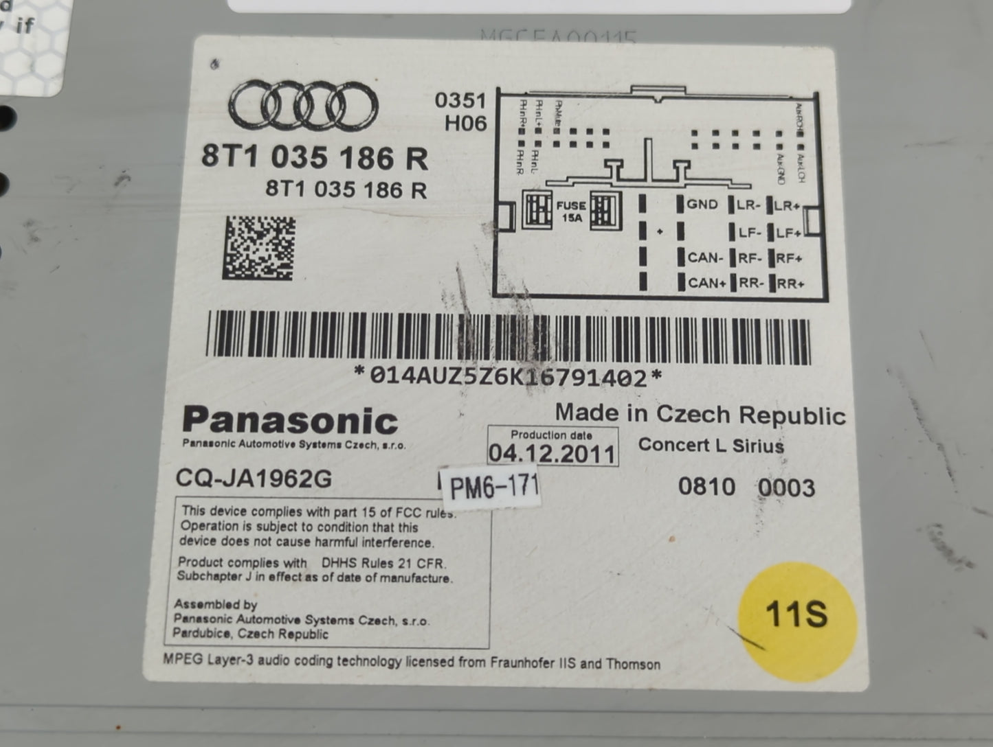 2010-2012 Audi A4 Am Fm Cd Player Radio Receiver - Oemusedautoparts1.com