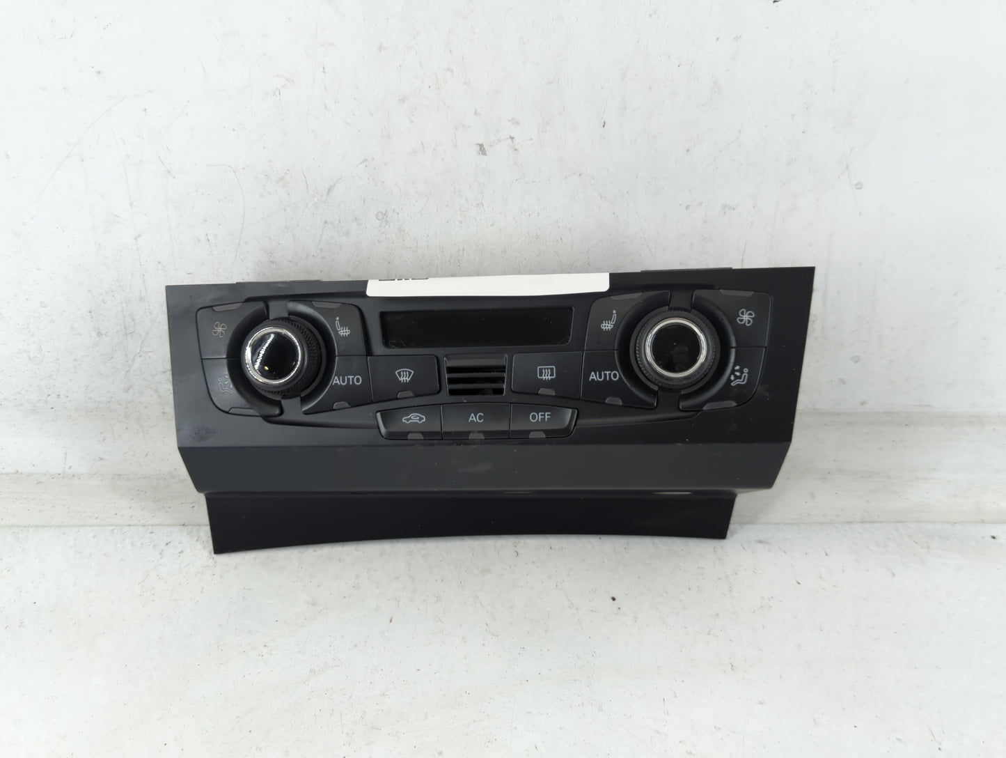 2009-2012 Audi A4 Climate Control Module Temperature AC/Heater Replacement P/N:8T1 820 043 AQ Fits OEM Used Auto Parts - Oem