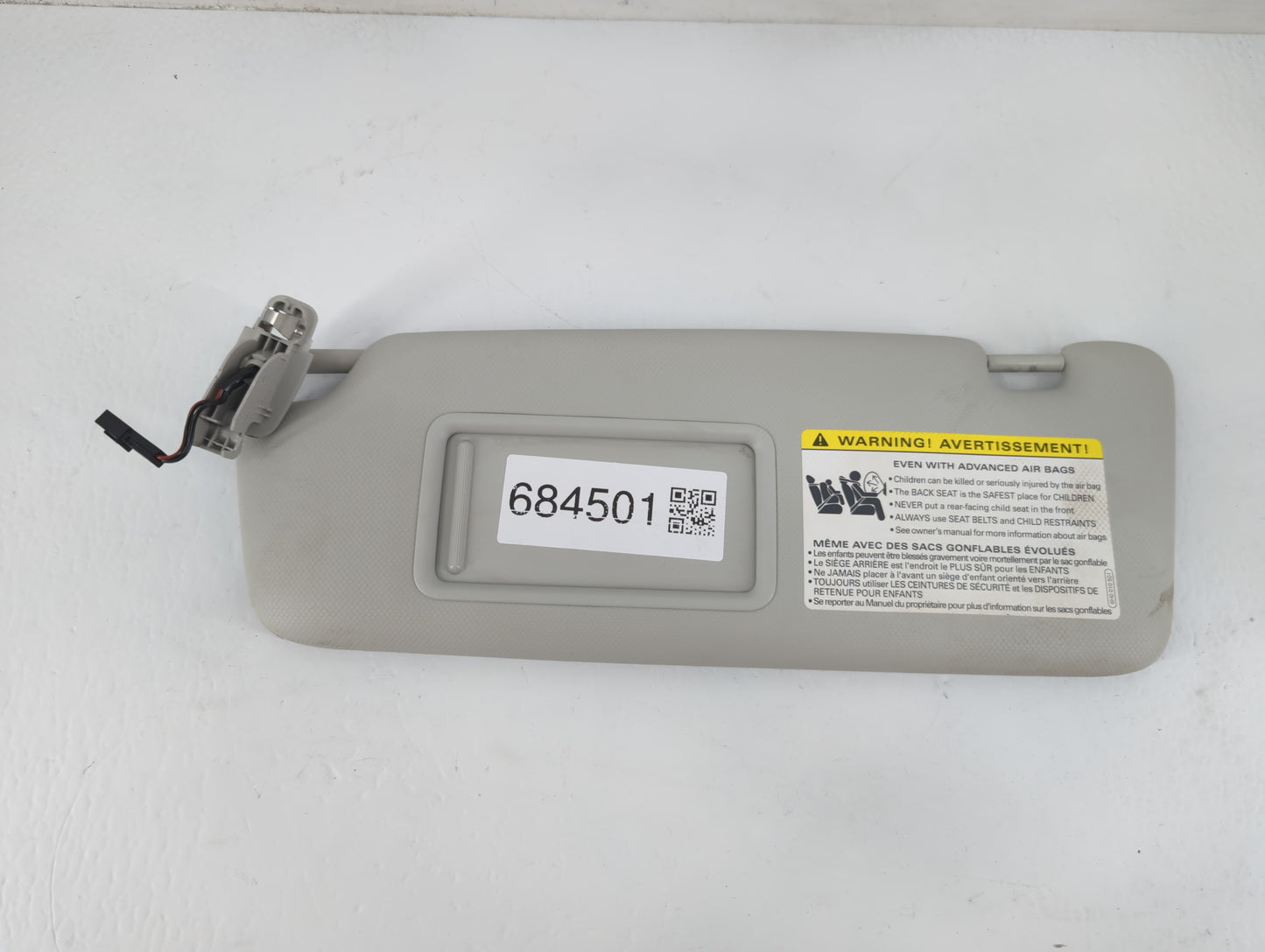 2009-2012 Audi A4 Sun Visor Shade Replacement Driver Left Mirror Fits Fits 2009 2010 2011 2012 OEM Used Auto Parts - Oemused