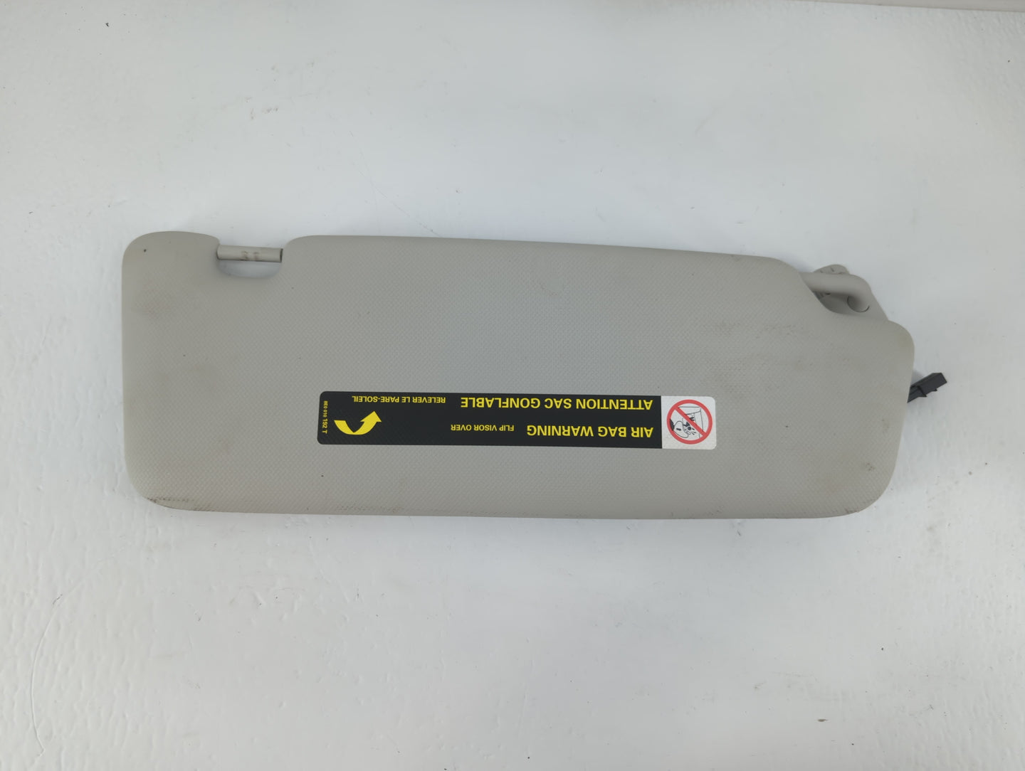 2009-2012 Audi A4 Sun Visor Shade Replacement Driver Left Mirror Fits Fits 2009 2010 2011 2012 OEM Used Auto Parts - Oemused