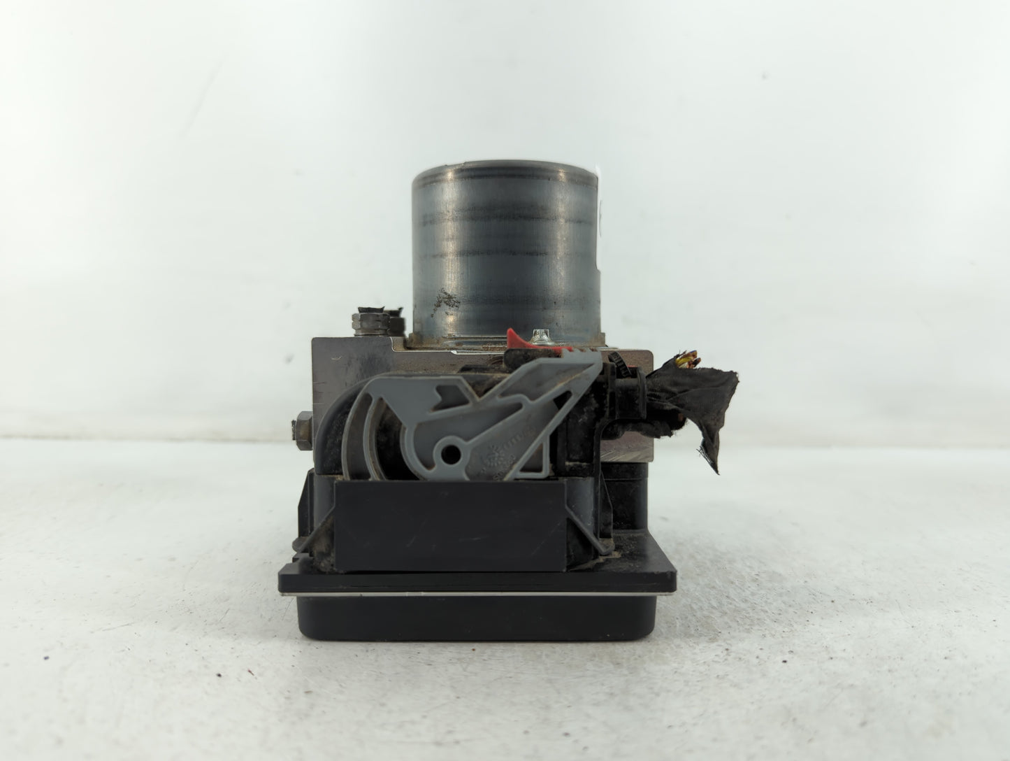 2010-2012 Audi A4 ABS Pump Control Module Replacement P/N:8K0 614 517EH 0 265 236 342 Fits Fits 2010 2011 2012 OEM Used Auto