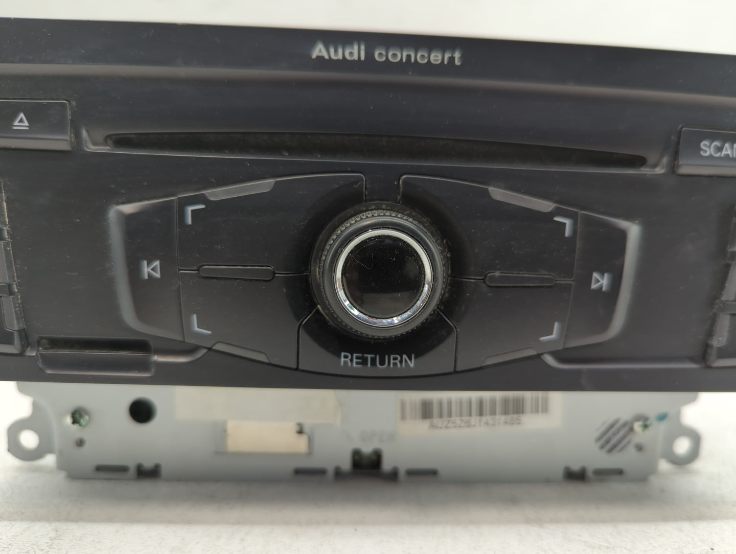 2011-2011 Audi A4 Am Fm Cd Player Radio Receiver - Oemusedautoparts1.com