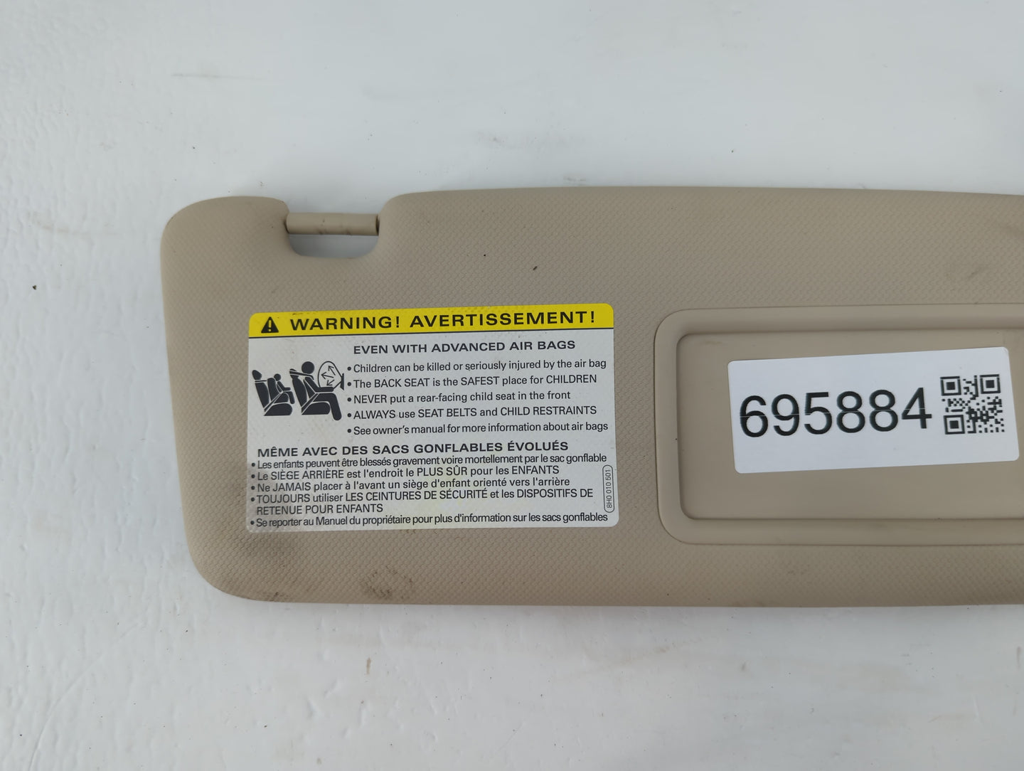 2009-2012 Audi A4 Sun Visor Shade Replacement Passenger Right Mirror Fits Fits 2009 2010 2011 2012 OEM Used Auto Parts - Oem