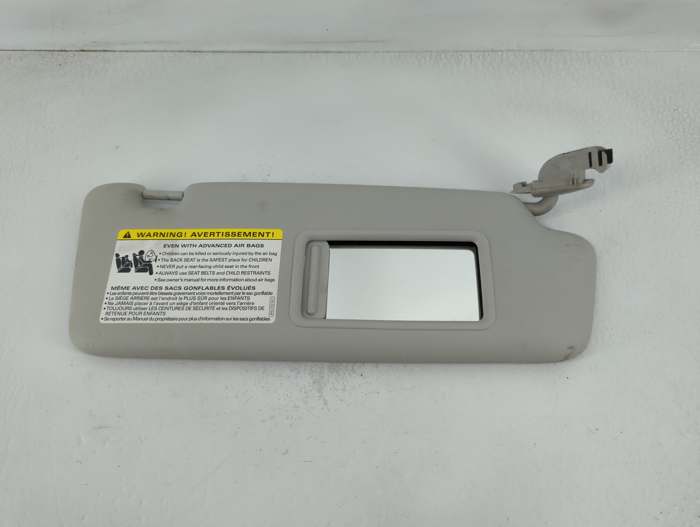 2009-2012 Audi A4 Sun Visor Shade Replacement Passenger Right Mirror Fits Fits 2009 2010 2011 2012 OEM Used Auto Parts - Oem