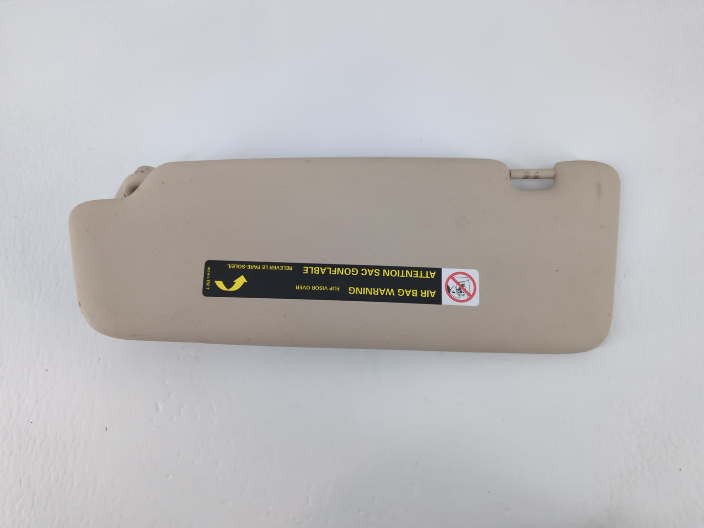 2009-2012 Audi A4 Sun Visor Shade Replacement Passenger Right Mirror Fits Fits 2009 2010 2011 2012 OEM Used Auto Parts - Oem