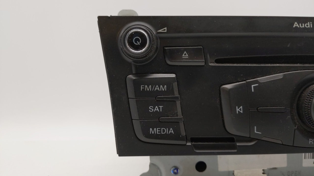 2010-2012 Audi A4 Quattro Am Fm Cd Player Radio Receiver - Oemusedautoparts1.com