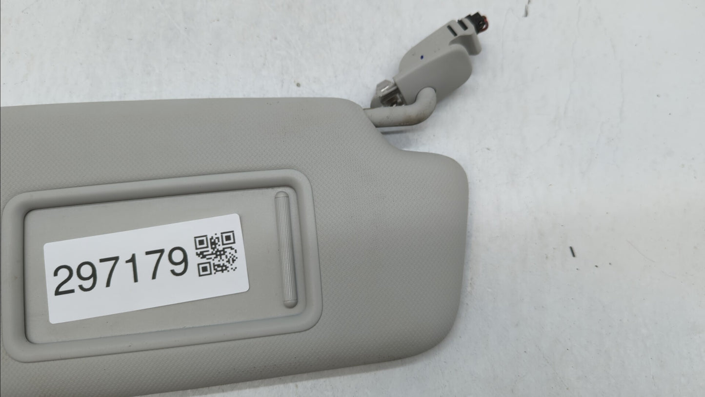 2009-2012 Audi A4 Quattro Sun Visor Shade Replacement Passenger Right Mirror Fits Fits 2009 2010 2011 2012 OEM Used Auto Par