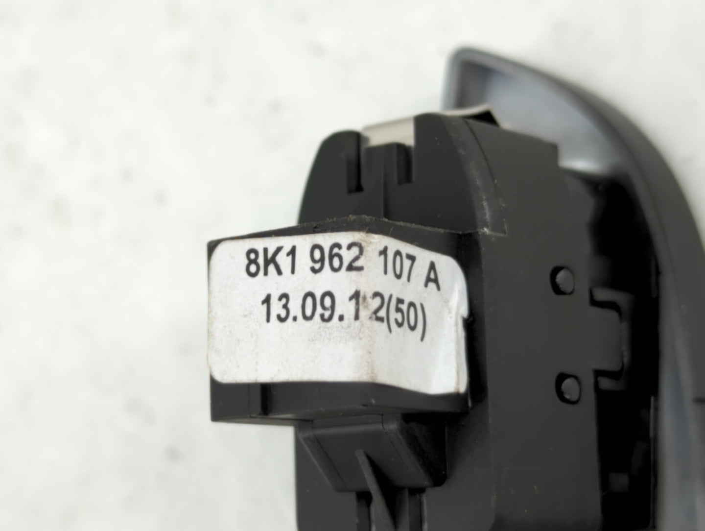 2010-2016 Audi A4 Quattro Master Power Window Switch Replacement Driver Side Left P/N:8K1 962 107 A 5K1 962 107 A Fits OEM U