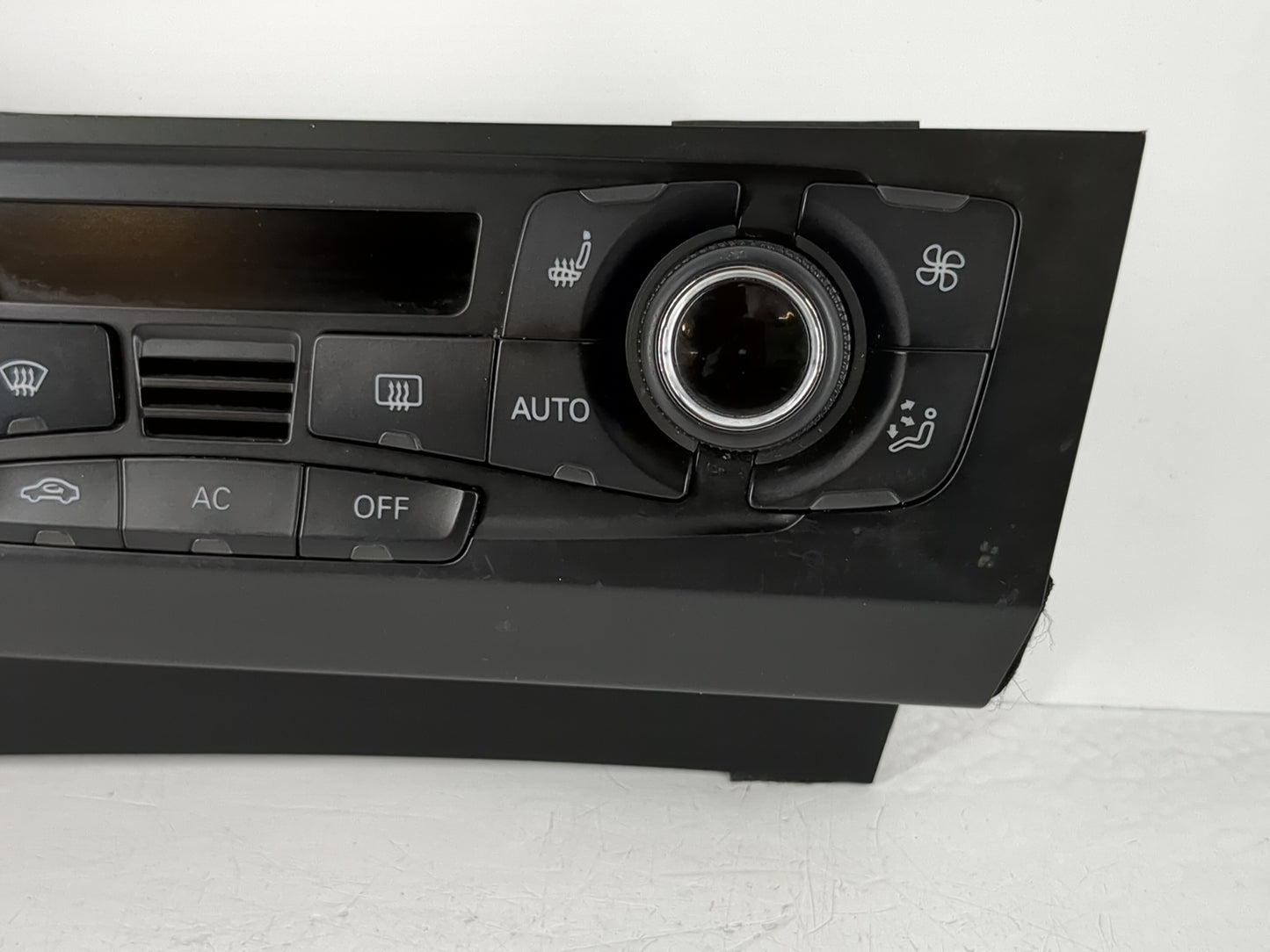 2008-2013 Audi A5 Climate Control Module Temperature AC/Heater Replacement P/N:8T1 820 043 AQ Fits OEM Used Auto Parts - Oem