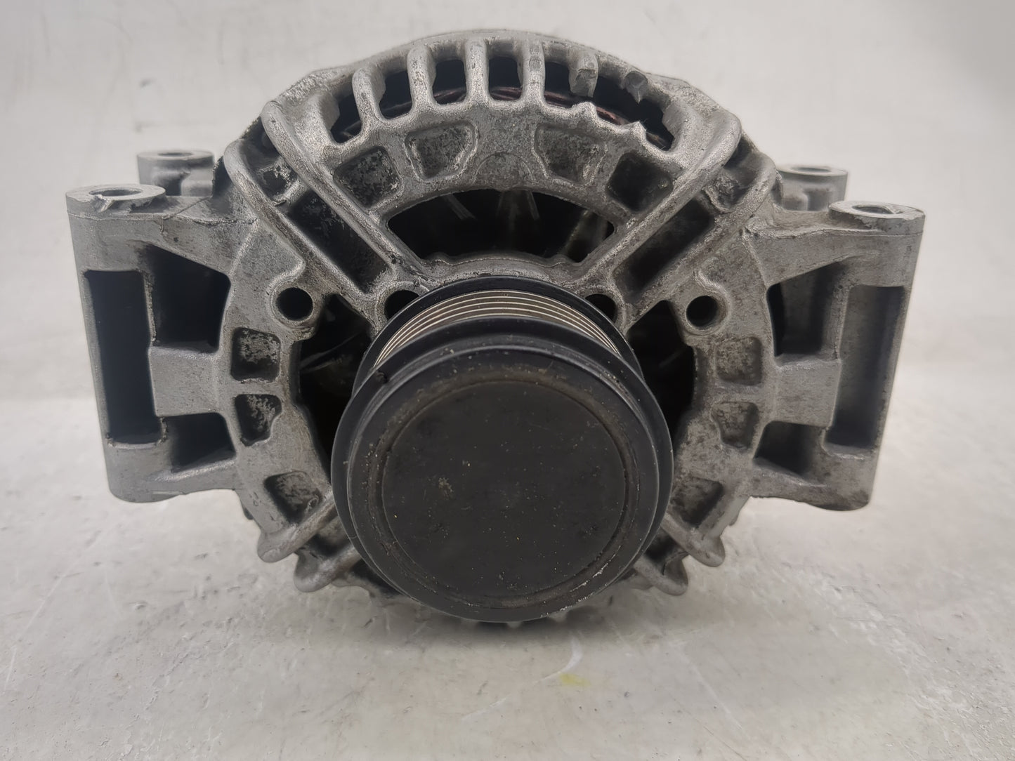 2010-2012 Audi A5 Alternator Replacement Generator Charging Assembly Engine OEM P/N:0 124 525 113 06H 903 016 L Fits OEM Use
