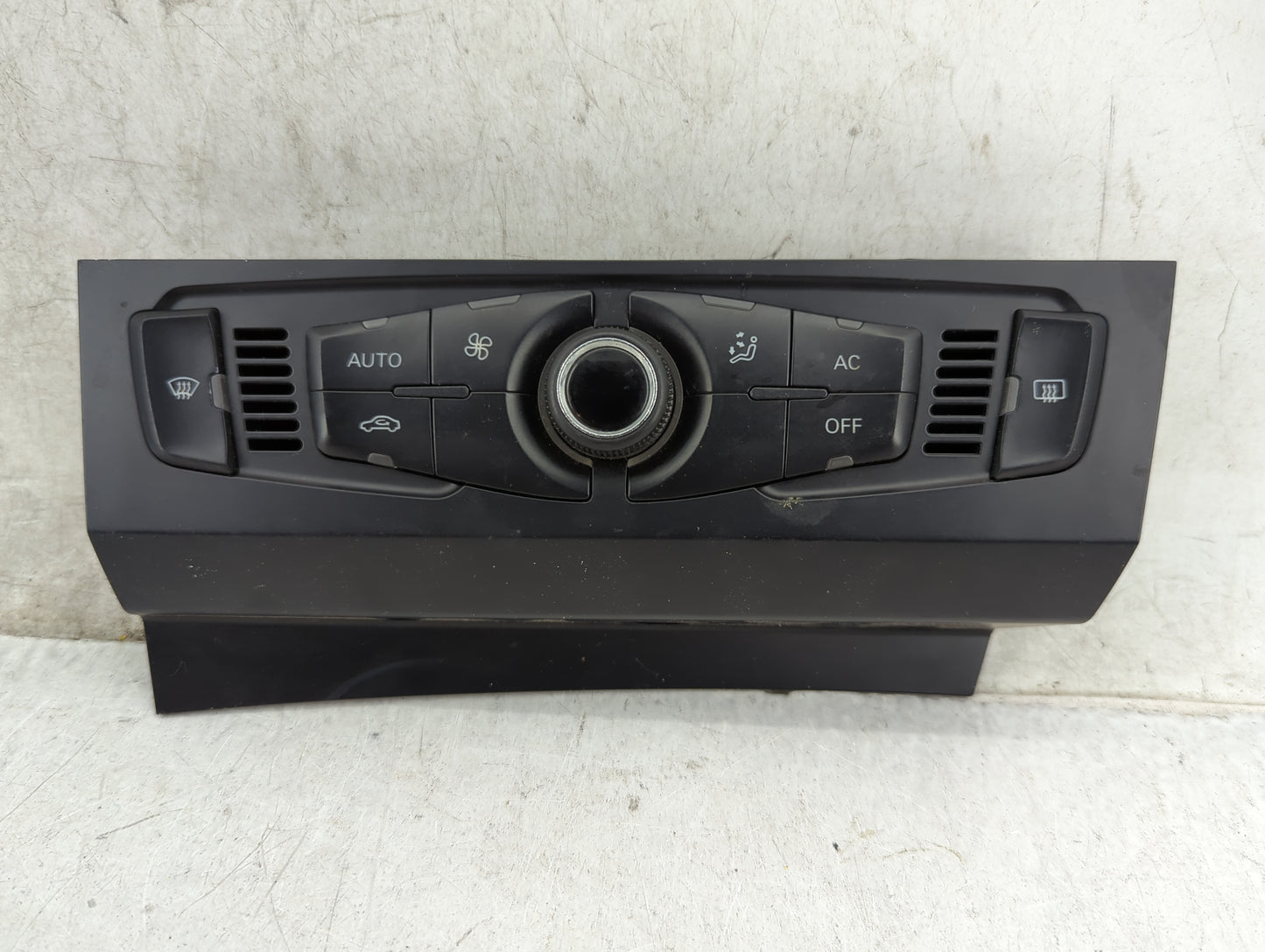 2010-2013 Audi A5 Climate Control Module Temperature AC/Heater Replacement P/N:8T1820043AM A2C53346674 Fits OEM Used Auto Pa