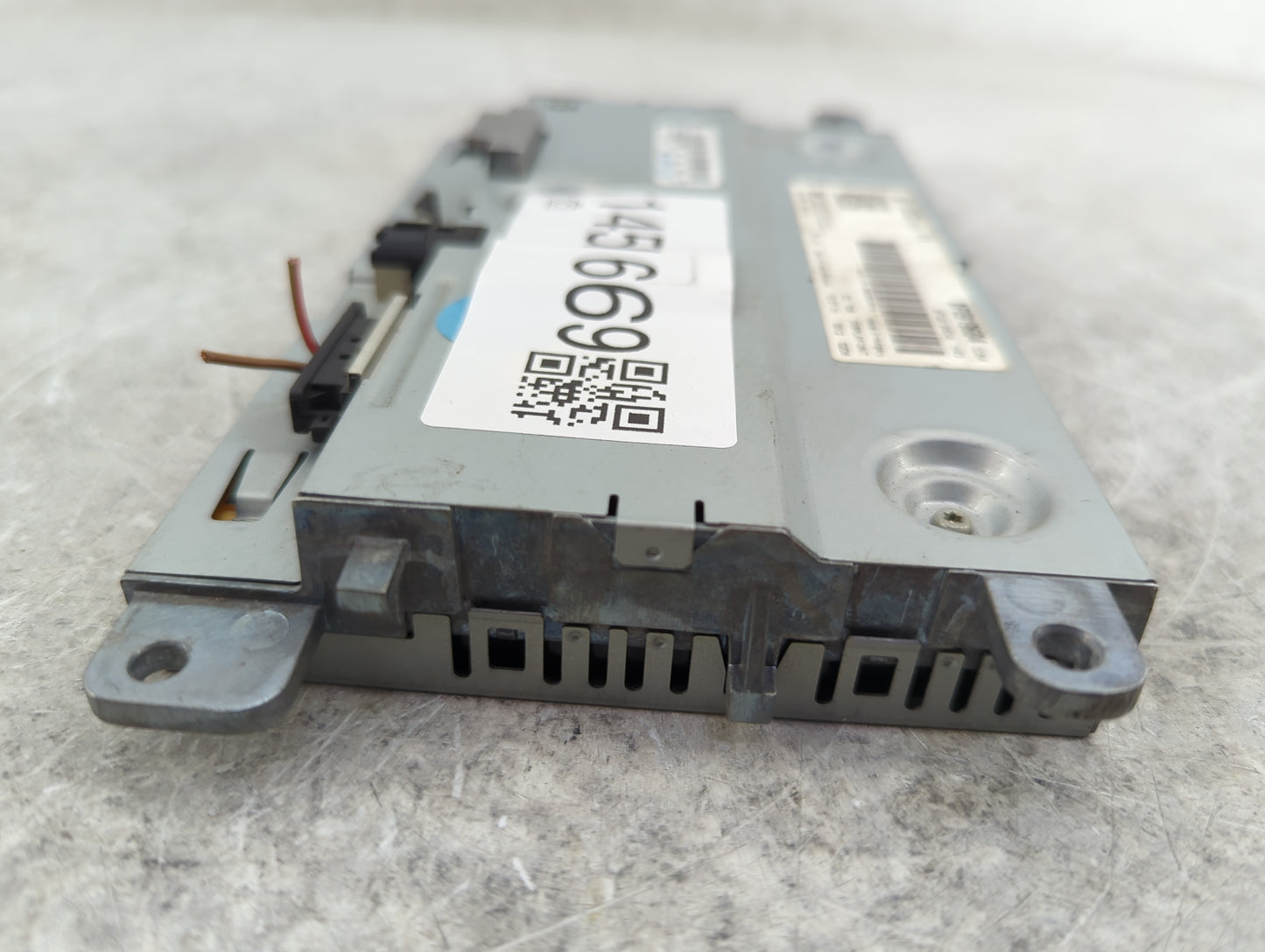 2010-2012 Audi A5 Information Display Screen - Oemusedautoparts1.com