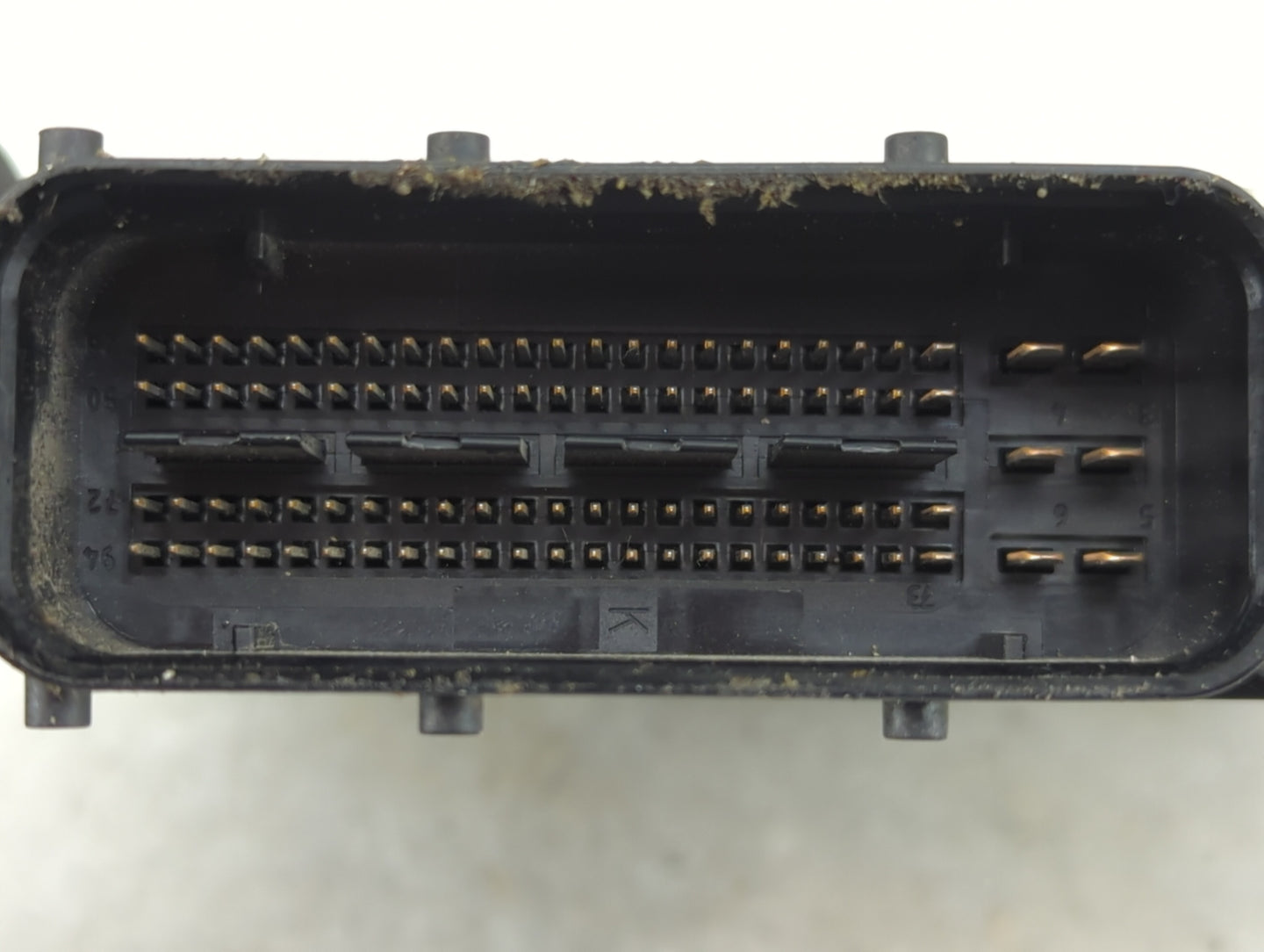 2011 Audi A5 PCM Engine Control Computer ECU ECM PCU OEM P/N:0 261 S05 979 8K2 907 115 AD Fits OEM Used Auto Parts - Oemused