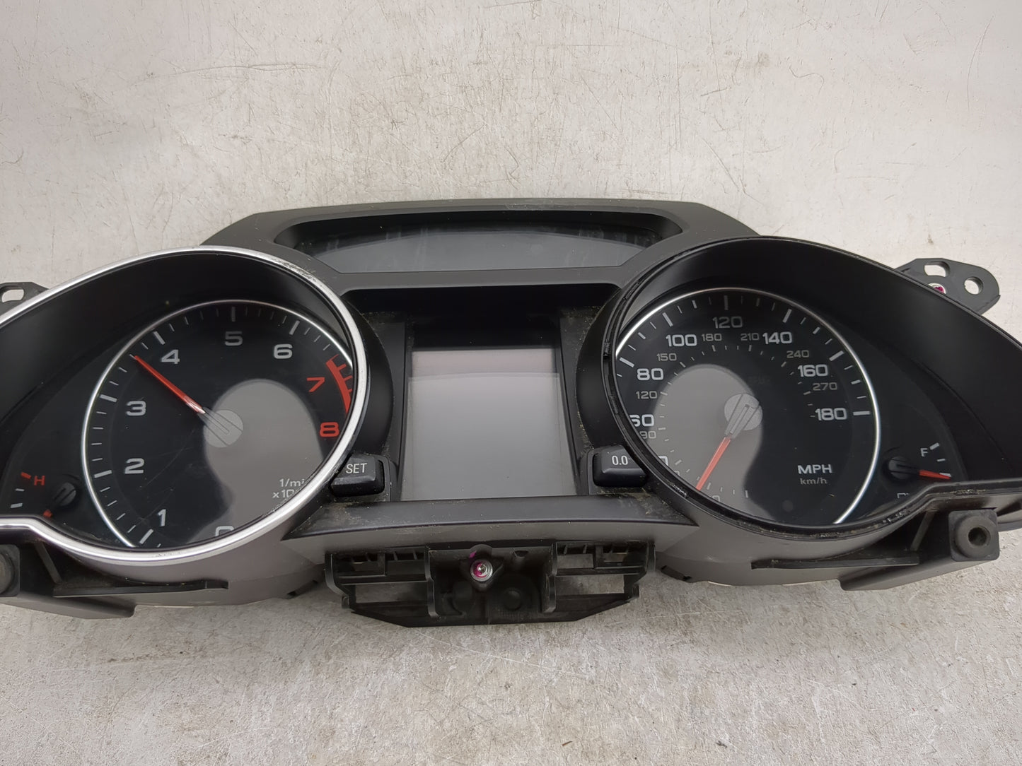 2011-2012 Audi A5 Instrument Cluster Speedometer Gauges P/N:8T0920983A Miles:84K Fits Fits 2011 2012 OEM Used Auto Parts - O