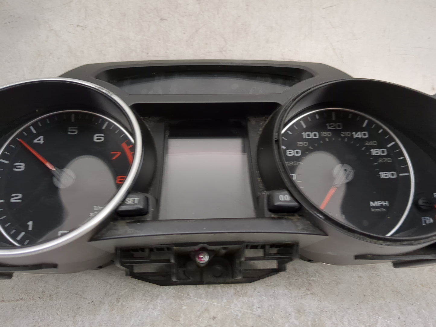 2011-2012 Audi A5 Instrument Cluster Speedometer Gauges P/N:8T0920983A Miles:84K Fits Fits 2011 2012 OEM Used Auto Parts - O