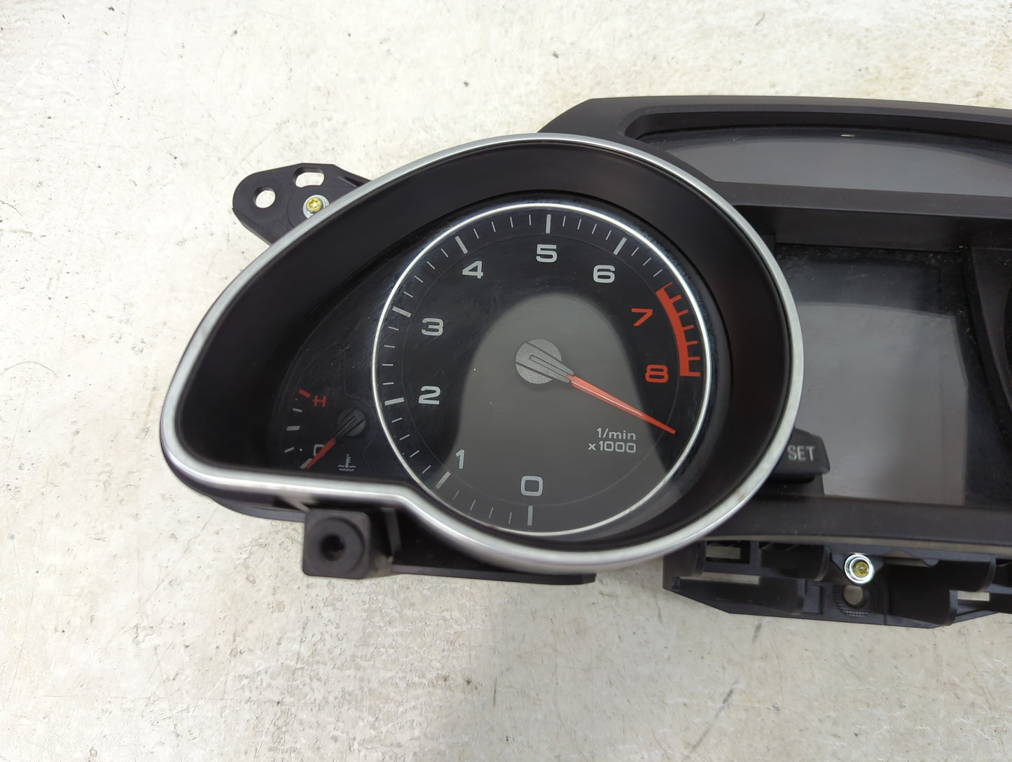 2011-2012 Audi A5 Instrument Cluster Speedometer Gauges P/N:8T0 920 983 A Miles: Fits Fits 2011 2012 OEM Used Auto Parts - O