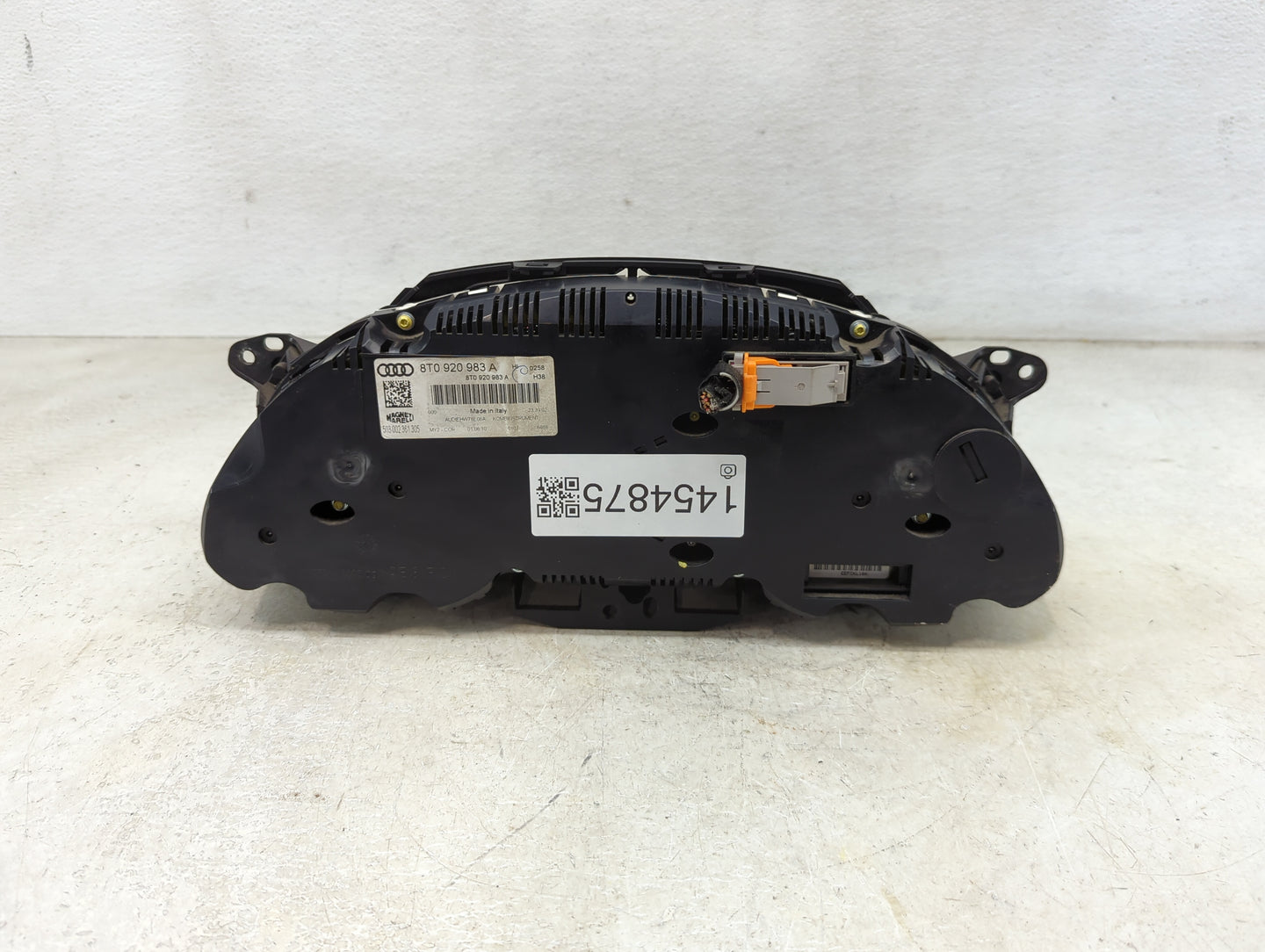 2011-2012 Audi A5 Instrument Cluster Speedometer Gauges P/N:8T0 920 983 A Miles: Fits Fits 2011 2012 OEM Used Auto Parts - O