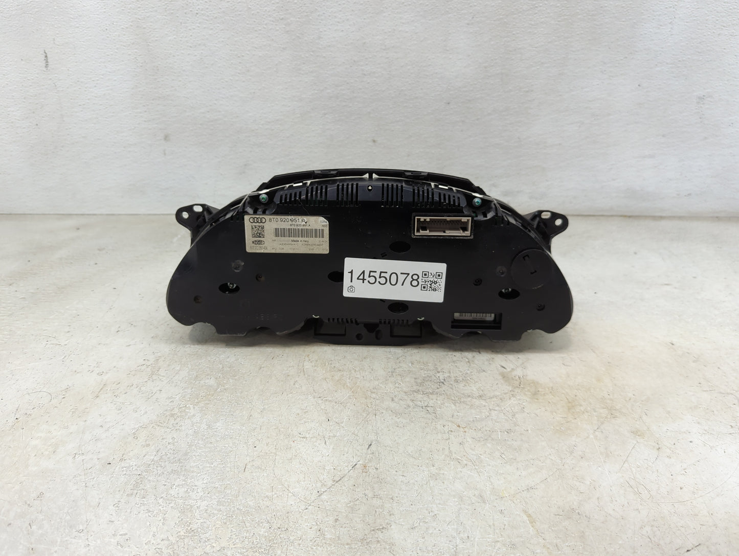 2010-2012 Audi A5 Instrument Cluster Speedometer Gauges P/N:8T0 920 951 A 8T0920951A, 503002360404 Miles: Fits Fits 2010 201
