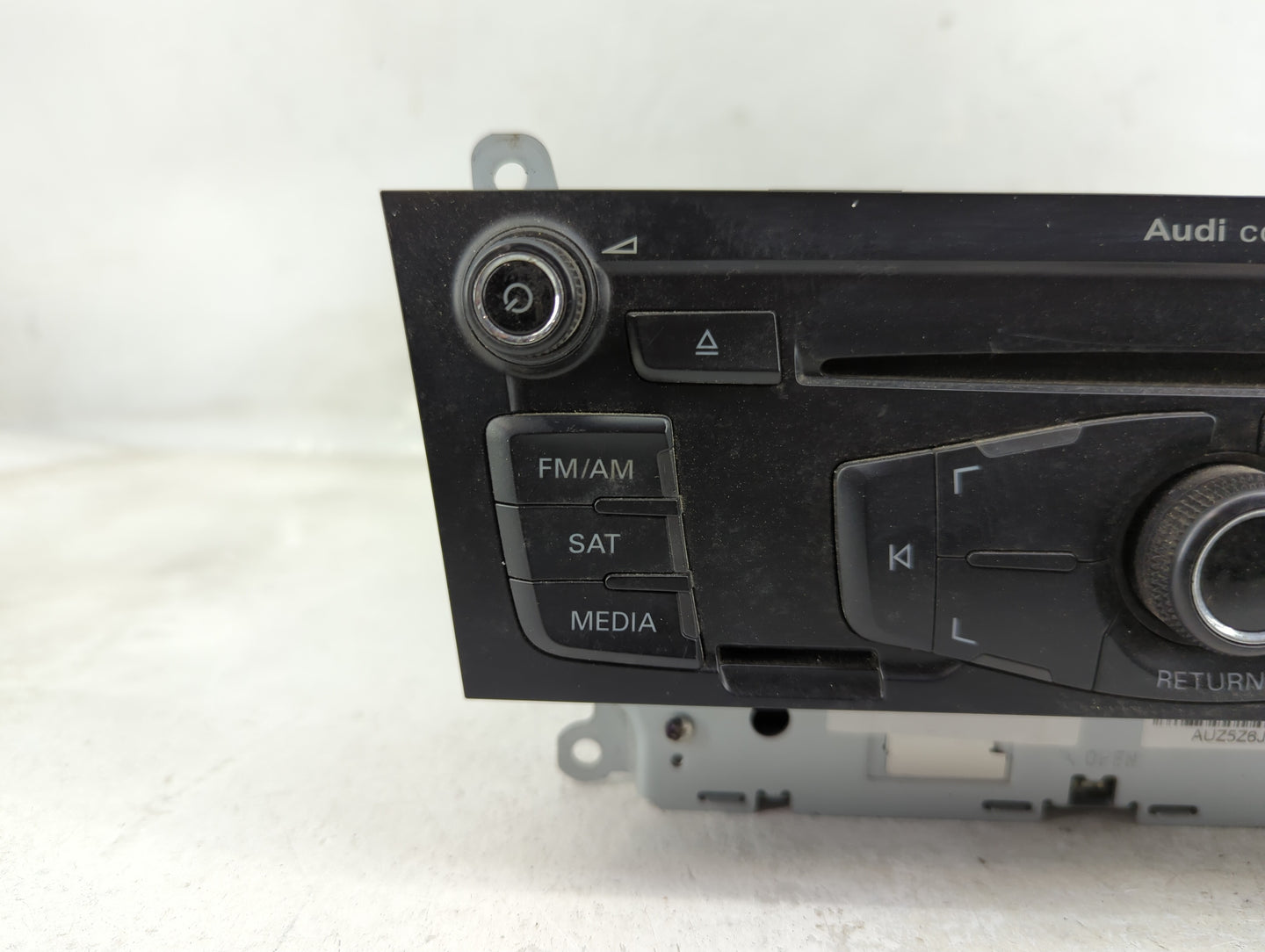 2008-2012 Audi A5 Radio AM FM Cd Player Receiver Replacement P/N:8T1035186R CQ-JA1962G Fits Fits 2008 2009 2010 2011 2012 OE