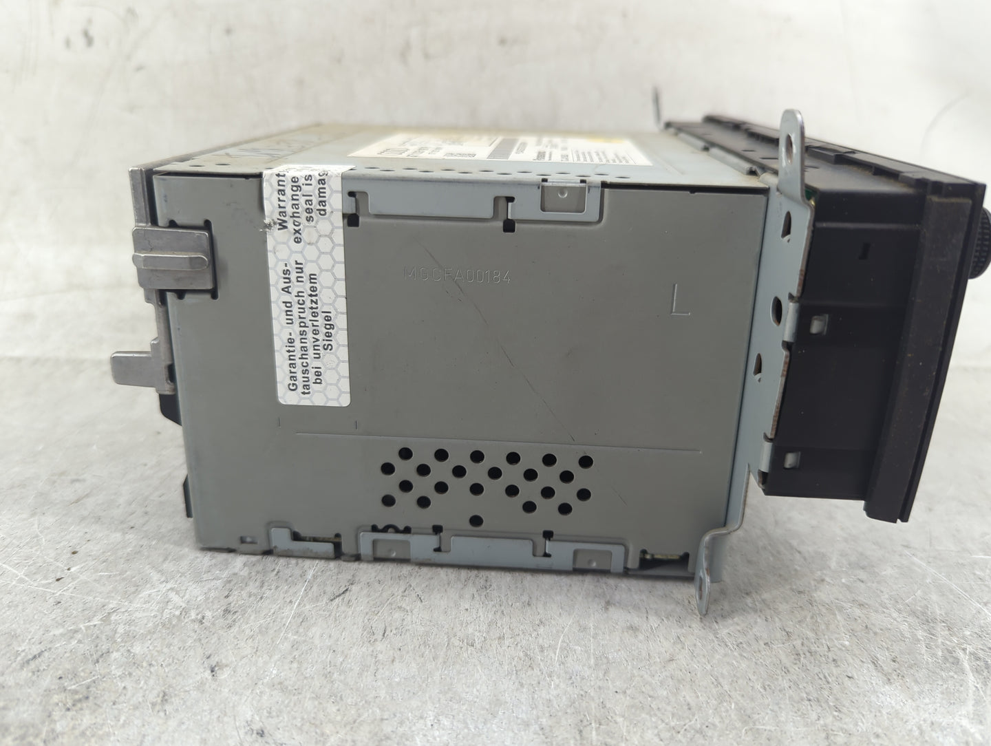 2008-2012 Audi A5 Radio AM FM Cd Player Receiver Replacement P/N:8T1035186R CQ-JA1962G Fits Fits 2008 2009 2010 2011 2012 OE