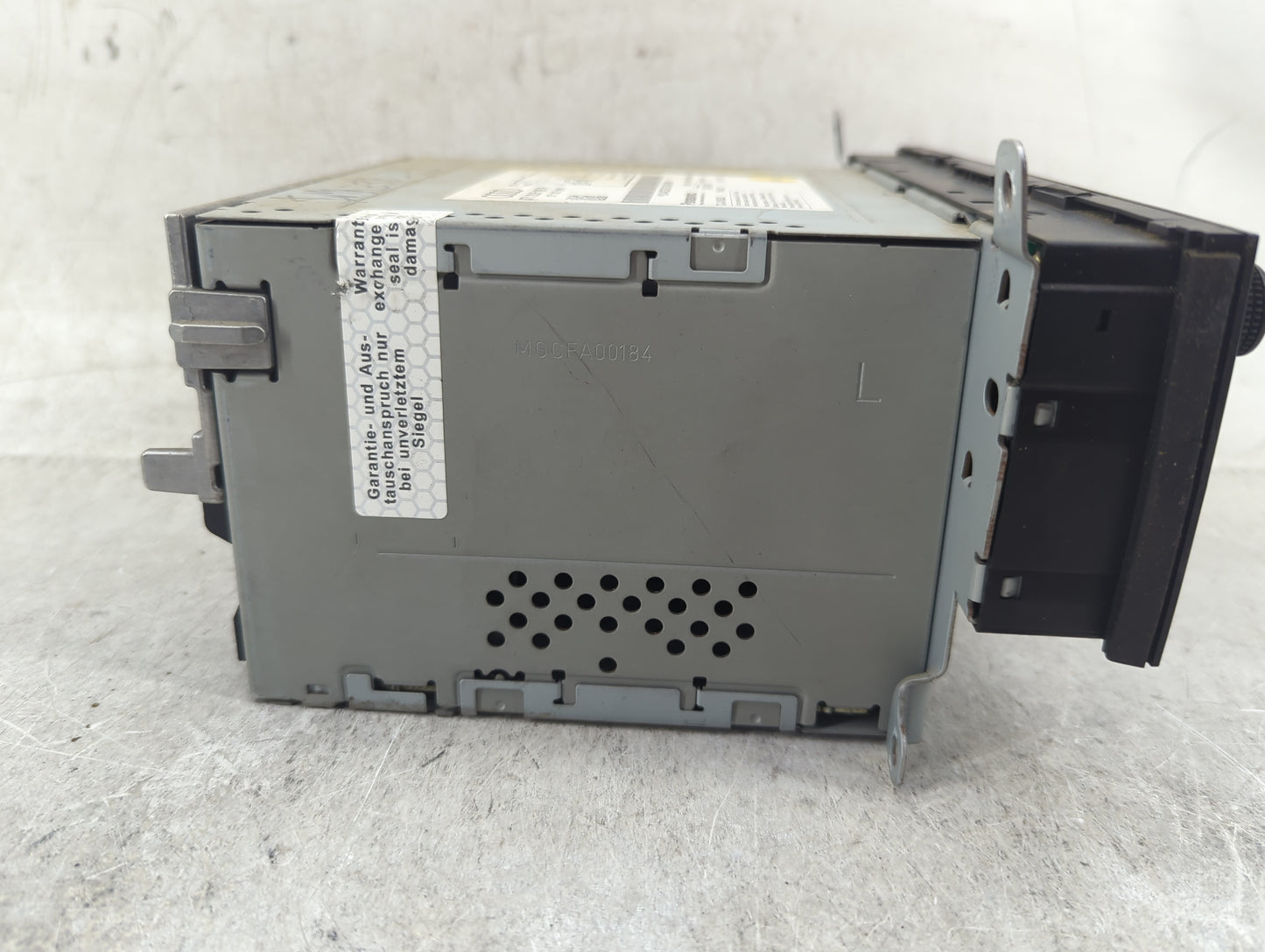2008-2012 Audi A5 Radio AM FM Cd Player Receiver Replacement P/N:8T1035186R CQ-JA1962G Fits Fits 2008 2009 2010 2011 2012 OE