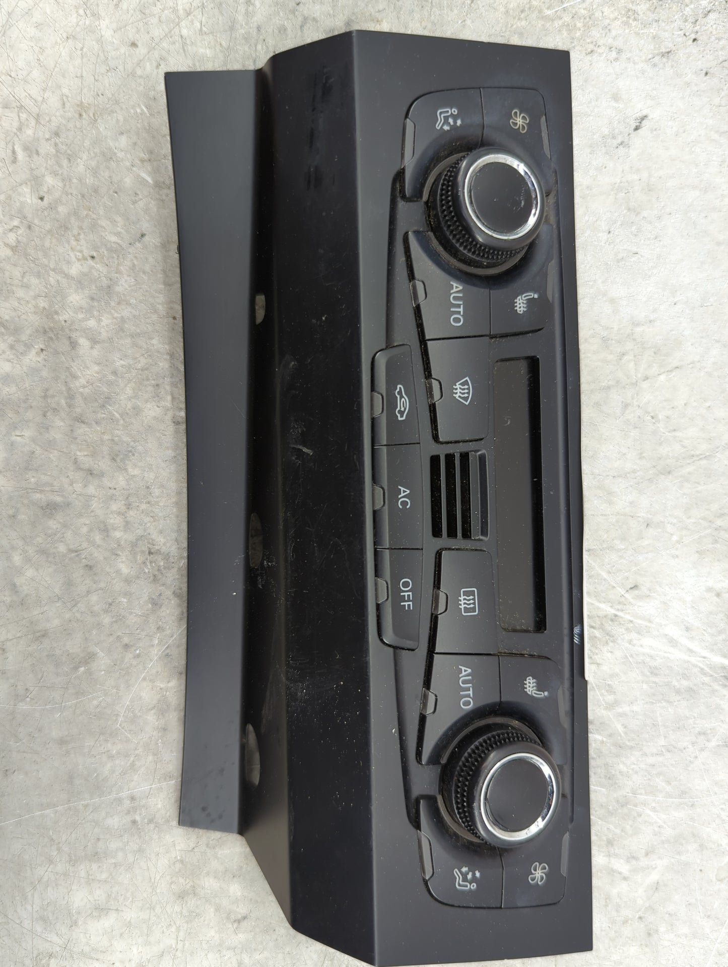 2010-2013 Audi A5 Climate Control Module Temperature AC/Heater Replacement P/N:8T1 820 043 AQ Fits Fits 2009 2010 2011 2012 