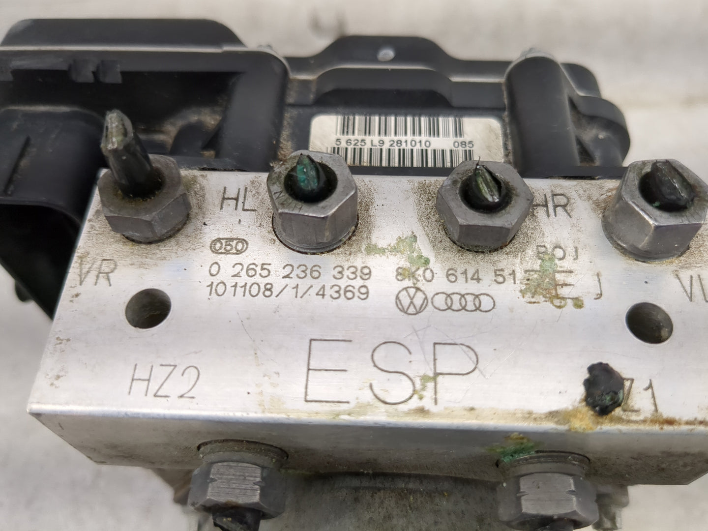 2010-2012 Audi A5 ABS Pump Control Module Replacement P/N:0 265 236 339 Fits Fits 2010 2011 2012 OEM Used Auto Parts - Oemus