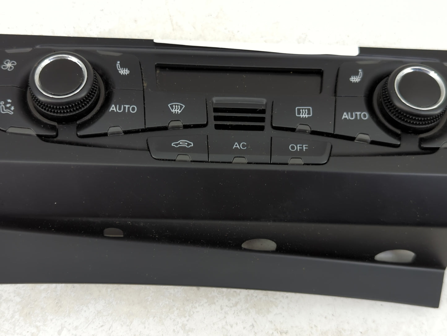 2010-2013 Audi A5 Climate Control Module Temperature AC/Heater Replacement P/N:8T1 820 043 AQ Fits Fits 2009 2010 2011 2012 