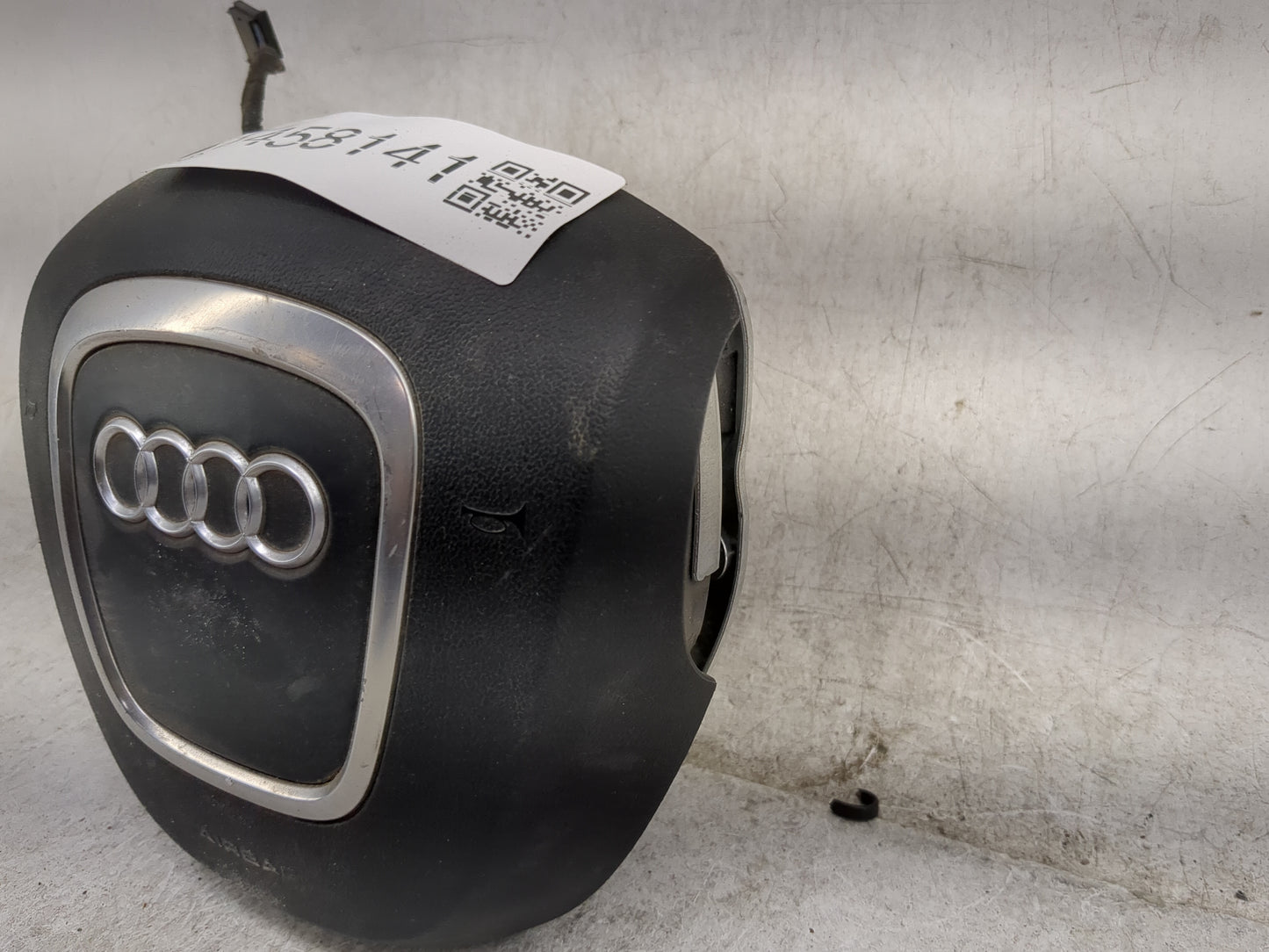 2010-2011 Audi A5 Air Bag Driver Left Steering Wheel Mounted Black - Oemusedautoparts1.com