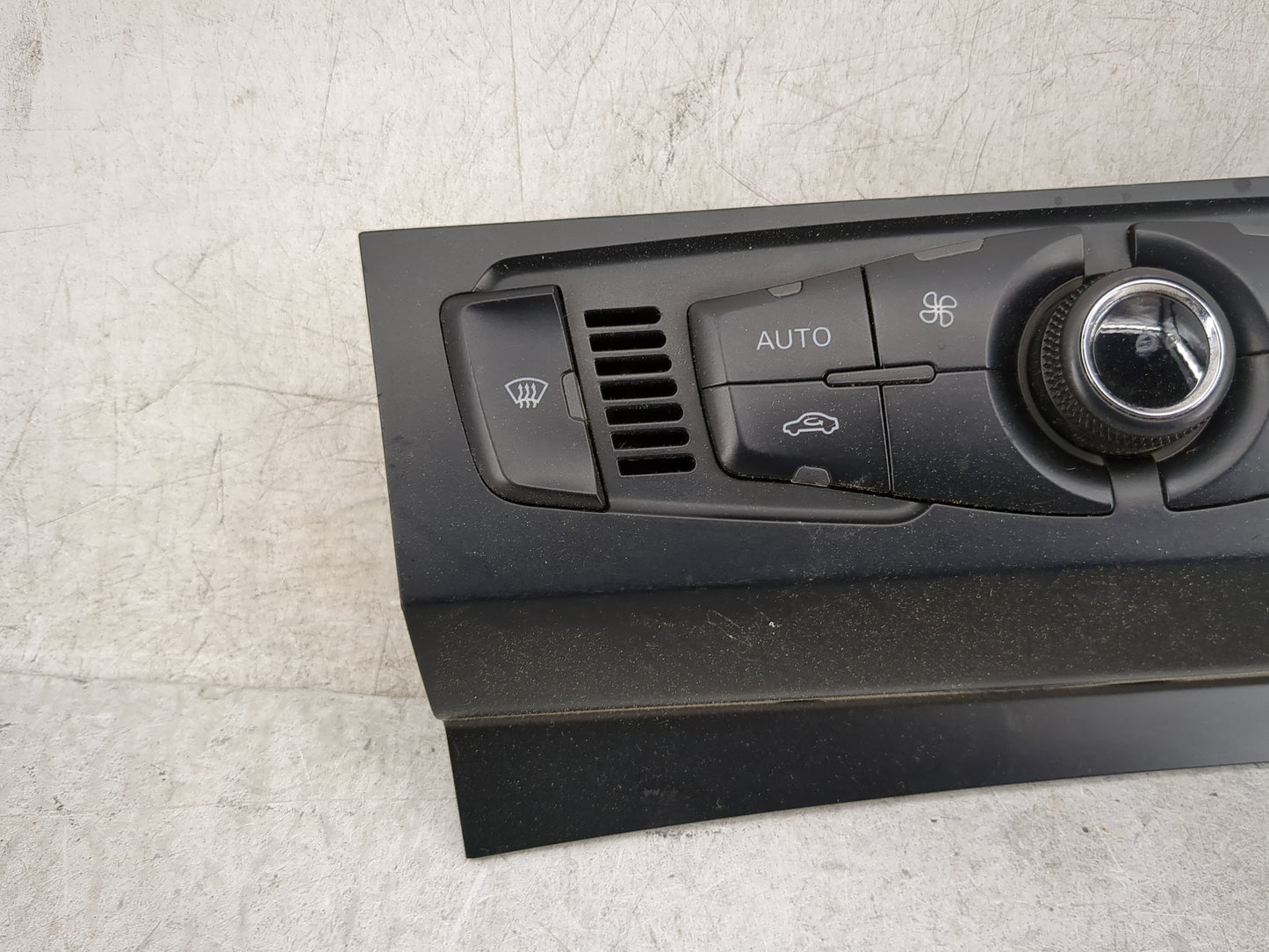 2010-2013 Audi A5 Climate Control Module Temperature AC/Heater Replacement P/N:8T1 820 043 AM Fits Fits 2010 2011 2012 2013 