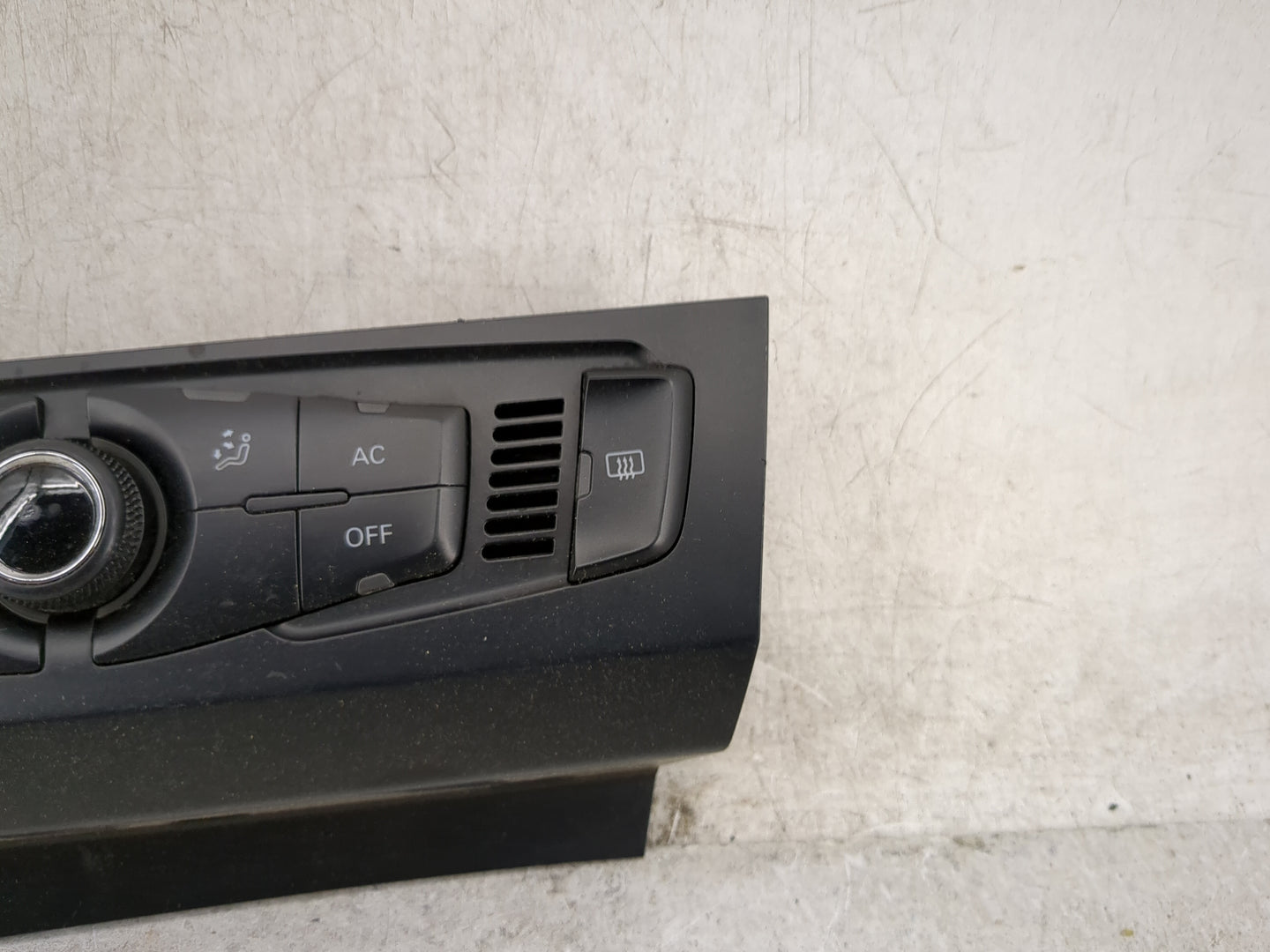 2010-2013 Audi A5 Climate Control Module Temperature AC/Heater Replacement P/N:8T1 820 043 AM Fits Fits 2010 2011 2012 2013 