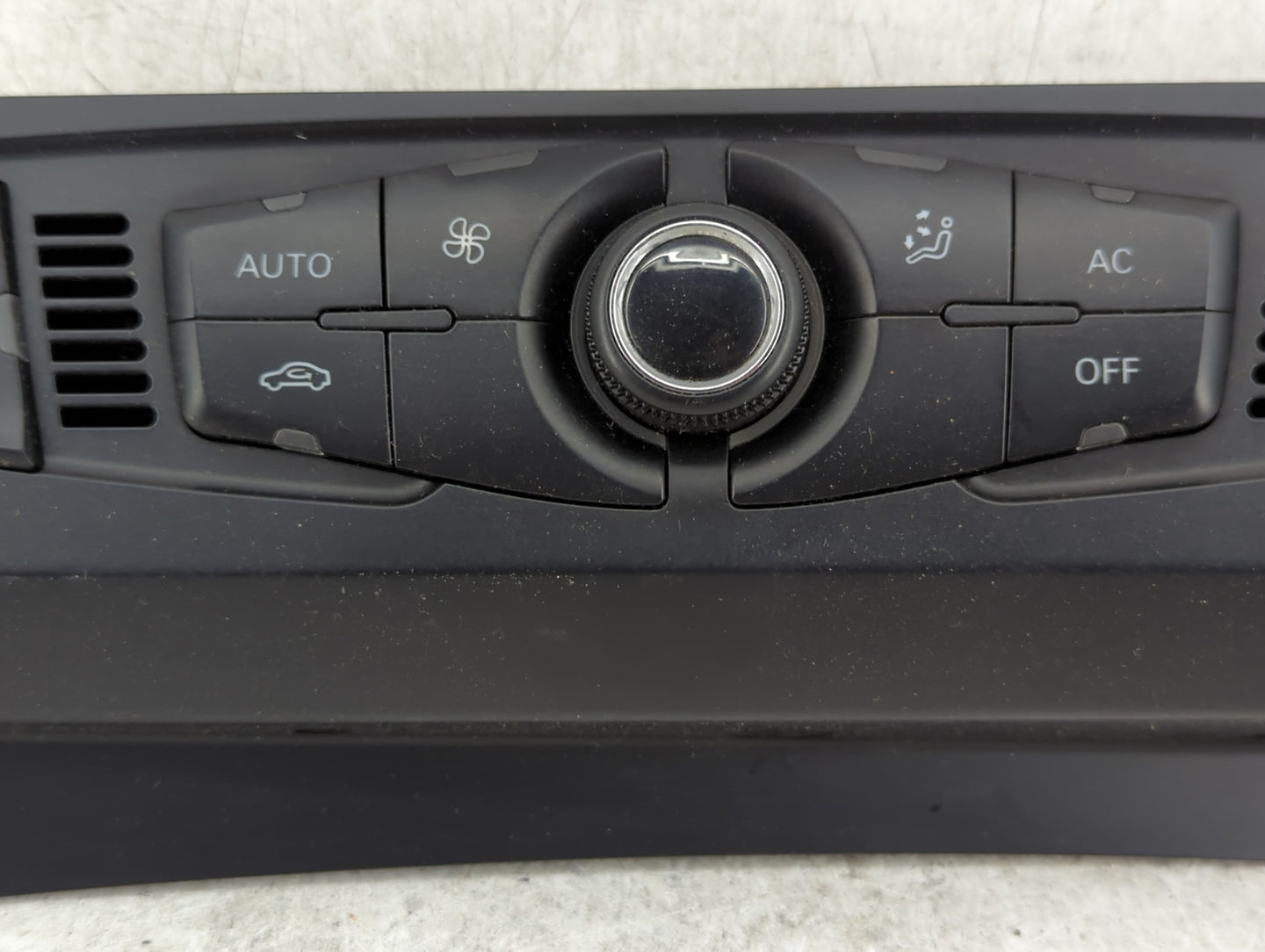 2010-2013 Audi A5 Climate Control Module Temperature AC/Heater Replacement P/N:8T1 820 043 AM Fits Fits 2010 2011 2012 2013 