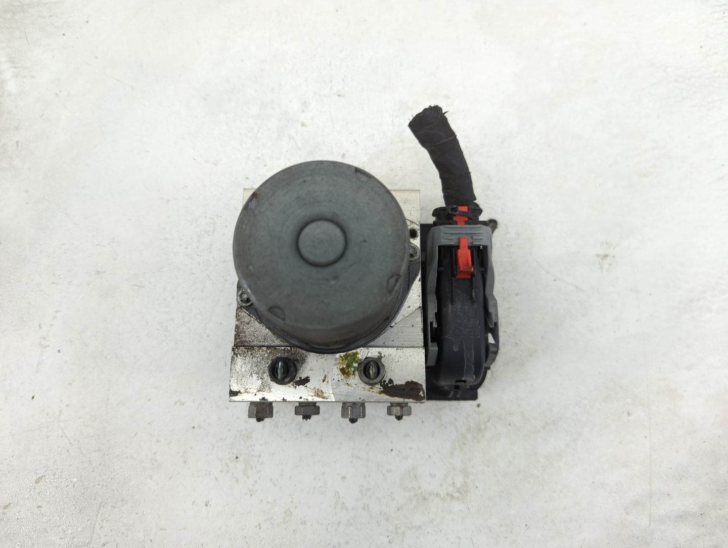 2010-2012 Audi A5 ABS Pump Control Module Replacement P/N:8K0907379BJ 0265236339, 8K0614517EJ, 0265951536 Fits Fits 2010 201
