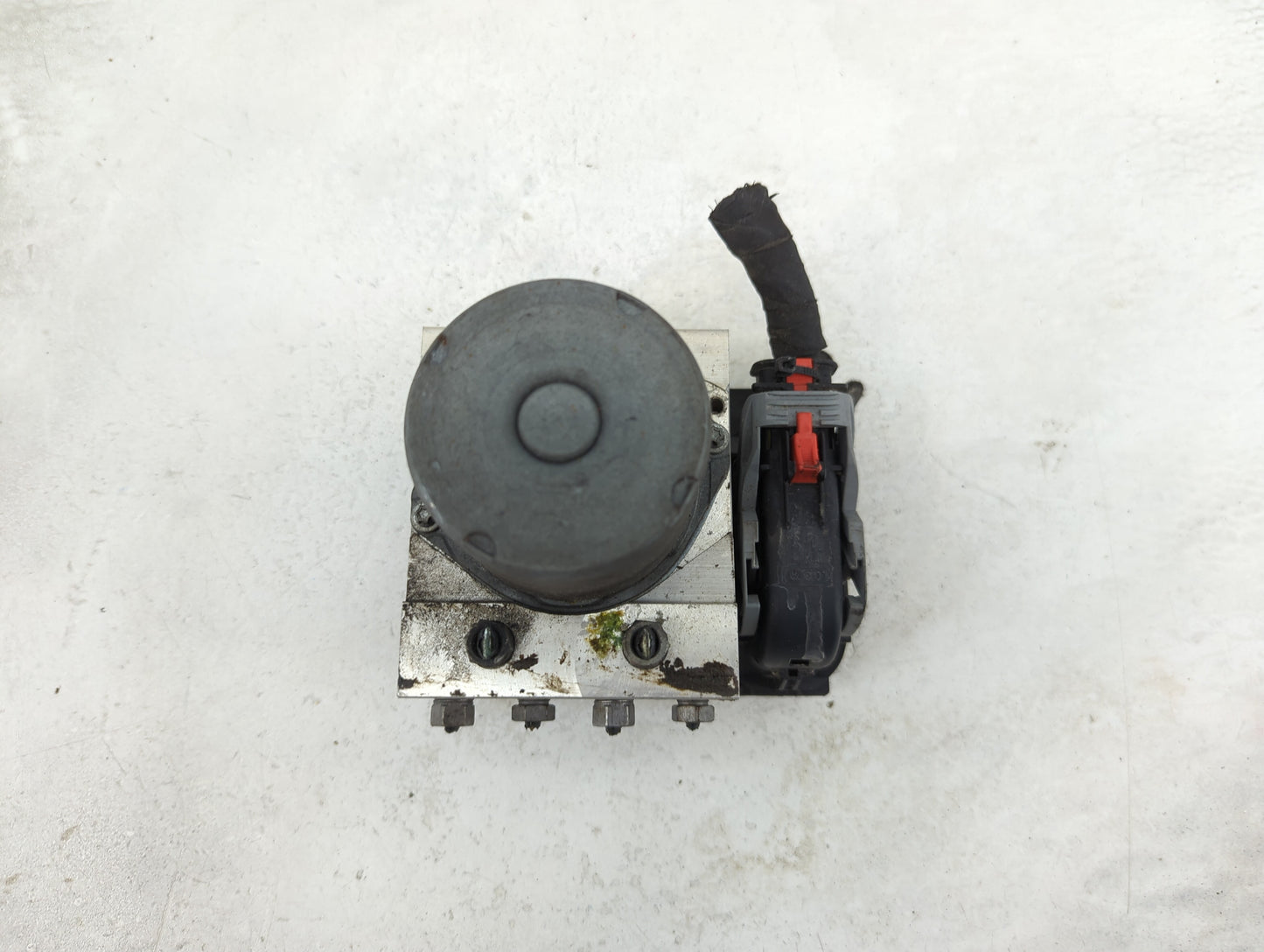 2010-2012 Audi A5 ABS Pump Control Module Replacement P/N:8K0907379BJ 0265236339, 8K0614517EJ, 0265951536 Fits Fits 2010 201