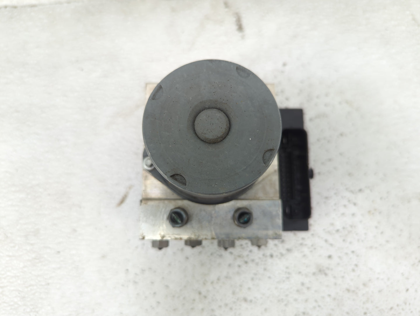 2010-2012 Audi A5 ABS Pump Control Module Replacement P/N:0265236342 8K0614517EH, 0265951537 Fits Fits 2009 2010 2011 2012 O
