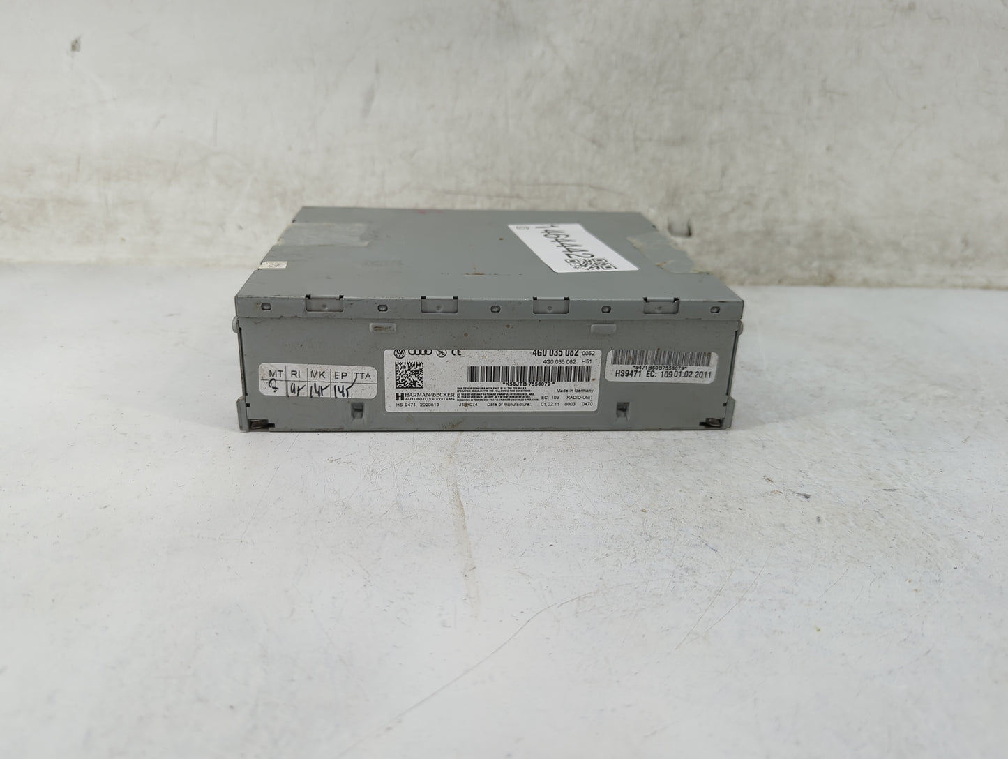 2010-2017 Audi A5 Radio AM FM Cd Player Receiver Replacement P/N:4G0035082 4G0 035 082 Fits OEM Used Auto Parts - Oemusedaut