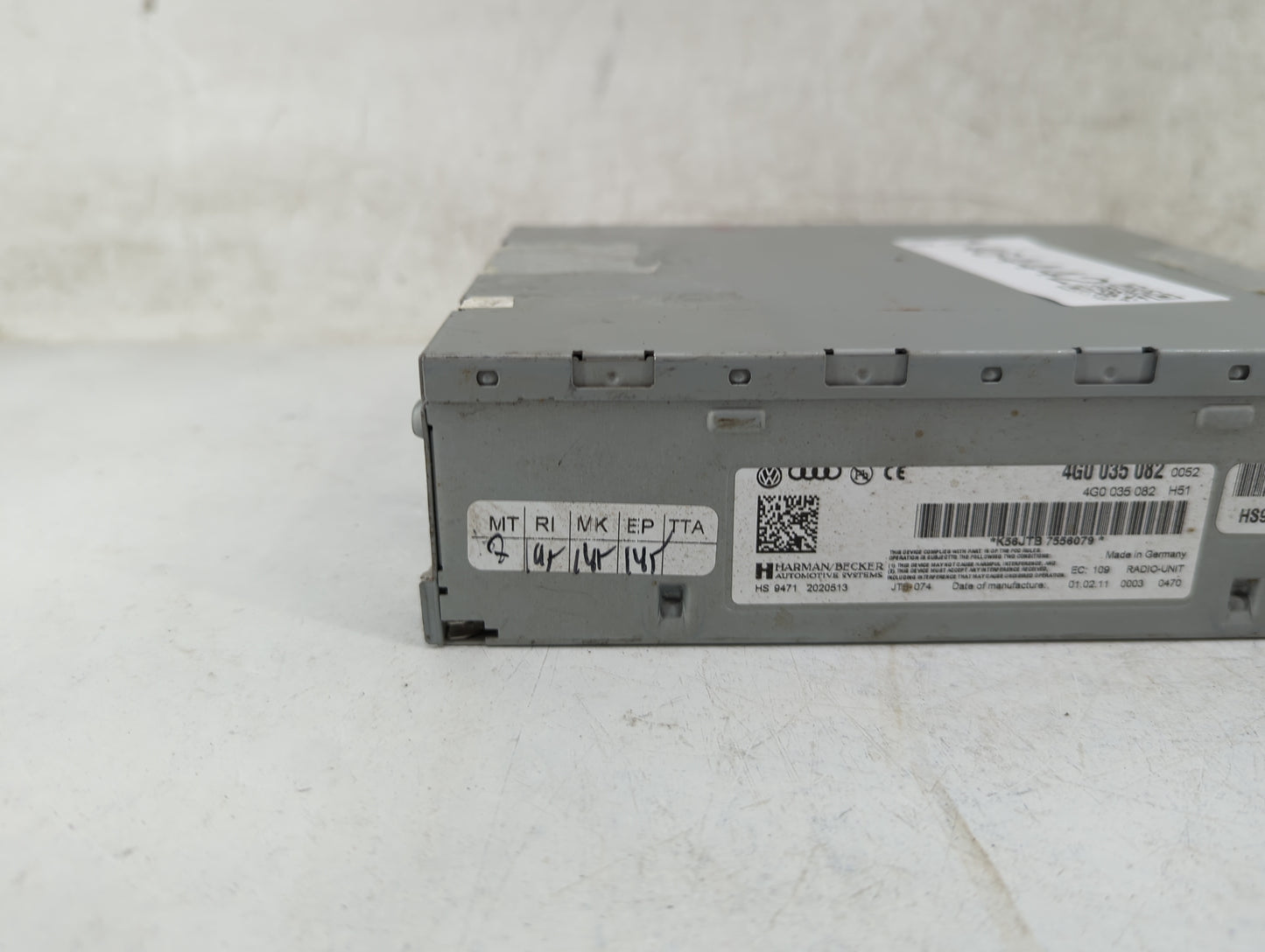 2010-2017 Audi A5 Radio AM FM Cd Player Receiver Replacement P/N:4G0035082 4G0 035 082 Fits OEM Used Auto Parts - Oemusedaut