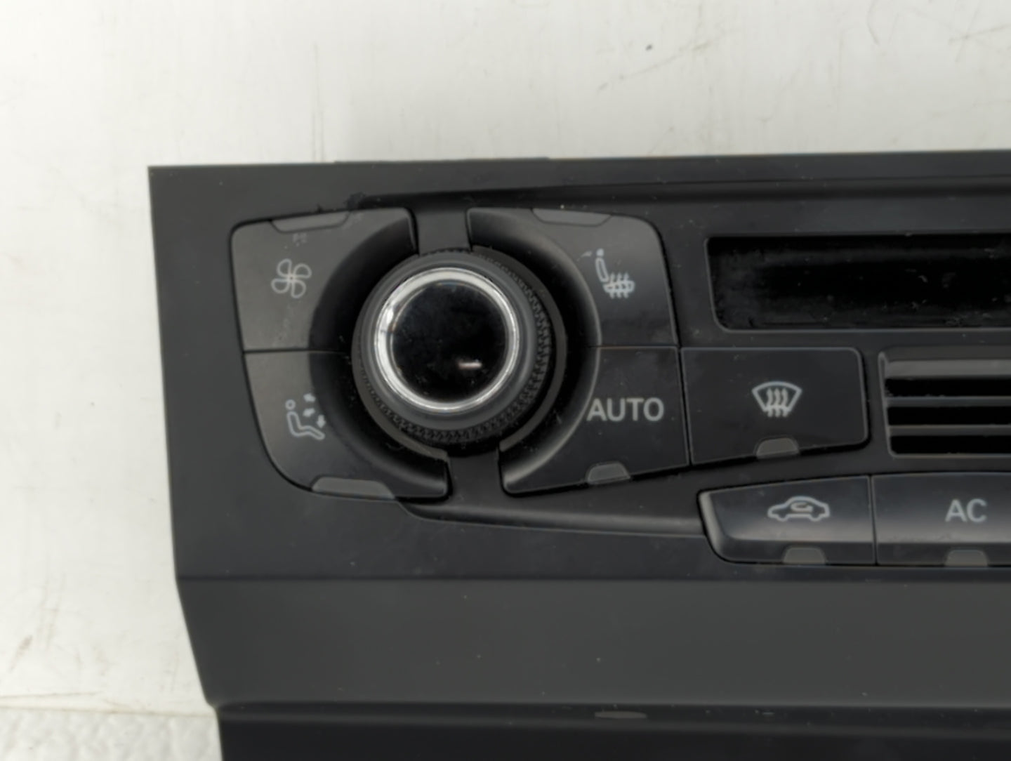 2010-2013 Audi A5 Climate Control Module Temperature AC/Heater Replacement P/N:8K1 820 043 T 8T1 820 043 AQ Fits OEM Used Au
