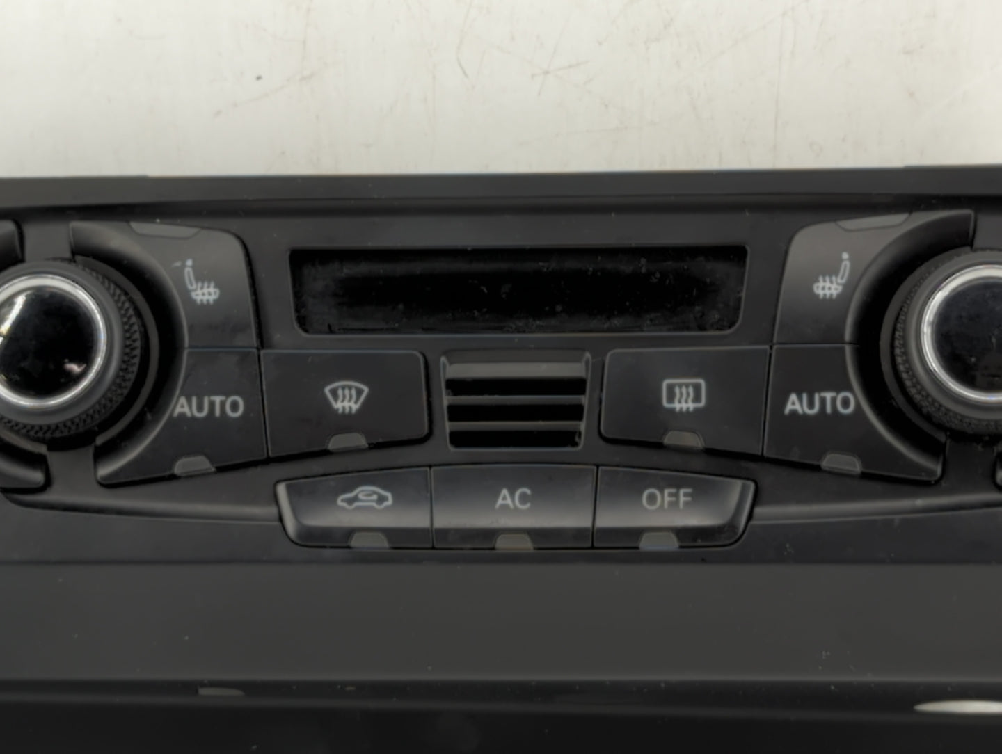 2010-2013 Audi A5 Climate Control Module Temperature AC/Heater Replacement P/N:8K1 820 043 T 8T1 820 043 AQ Fits OEM Used Au
