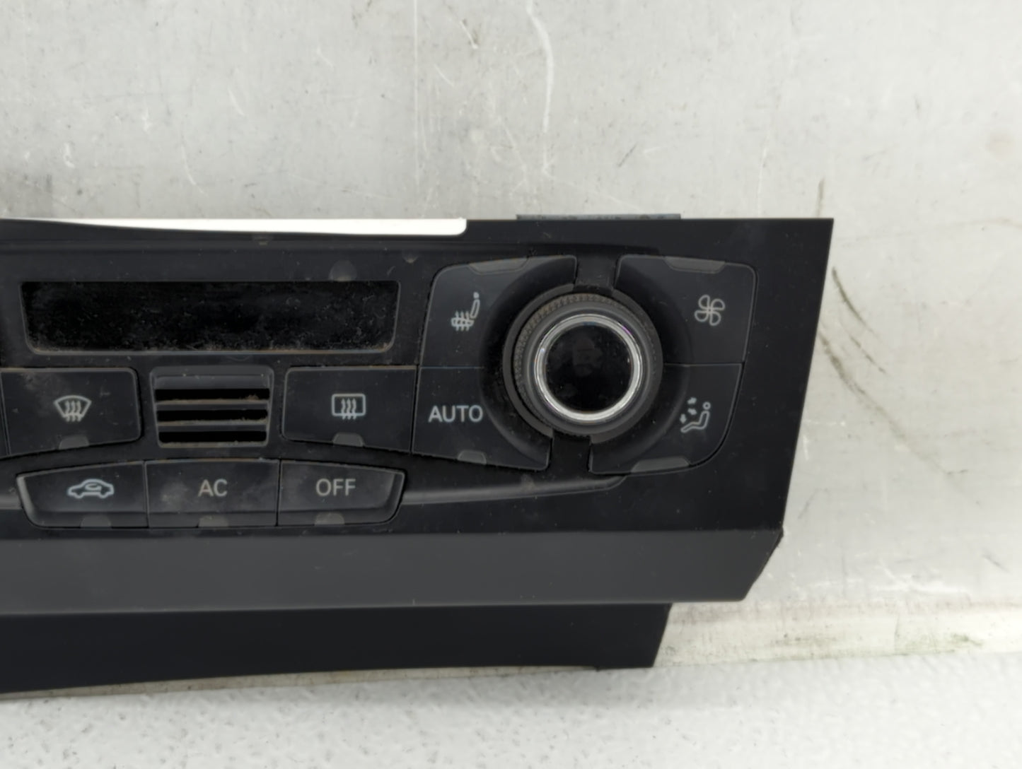 2010-2013 Audi A5 Climate Control Module Temperature AC/Heater Replacement P/N:8T1 820 043 AQ Fits Fits 2009 2010 2011 2012 