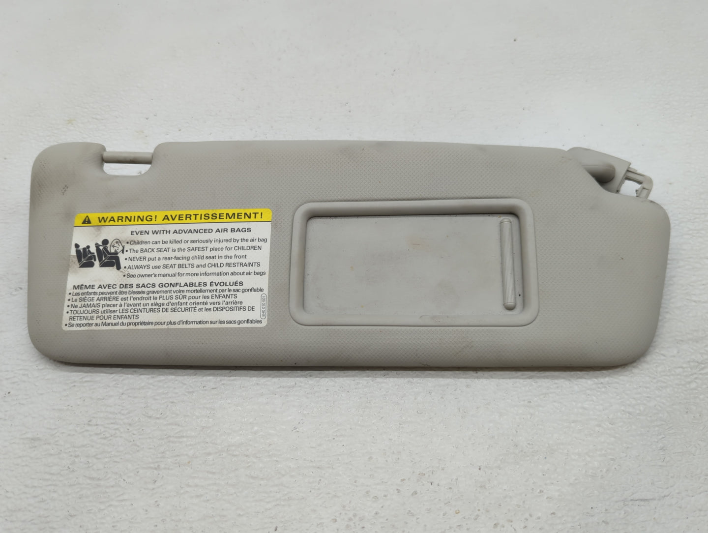 2008-2011 Audi A5 Sun Visor Shade Replacement Driver Left Mirror Fits Fits 2008 2009 2010 2011 OEM Used Auto Parts - Oemused