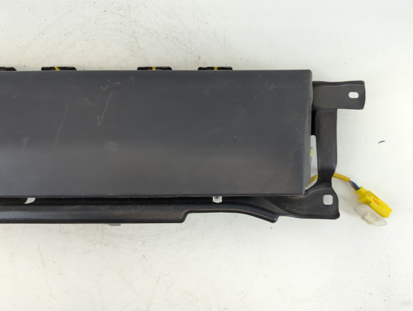 2011-2012 Audi A5 Air Bag Passenger Right Knee OEM P/N:01-KAB1008292NAT/05 Fits Fits 2011 2012 2013 2014 2015 OEM Used Auto 