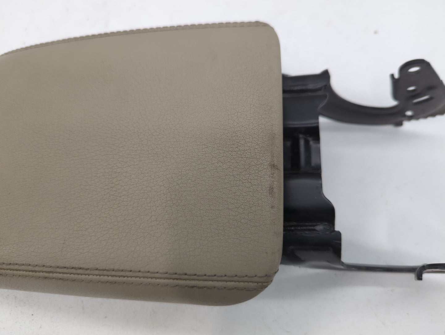 2008-2016 Audi A5 Center Console Armrest Cover Lid - Oemusedautoparts1.com