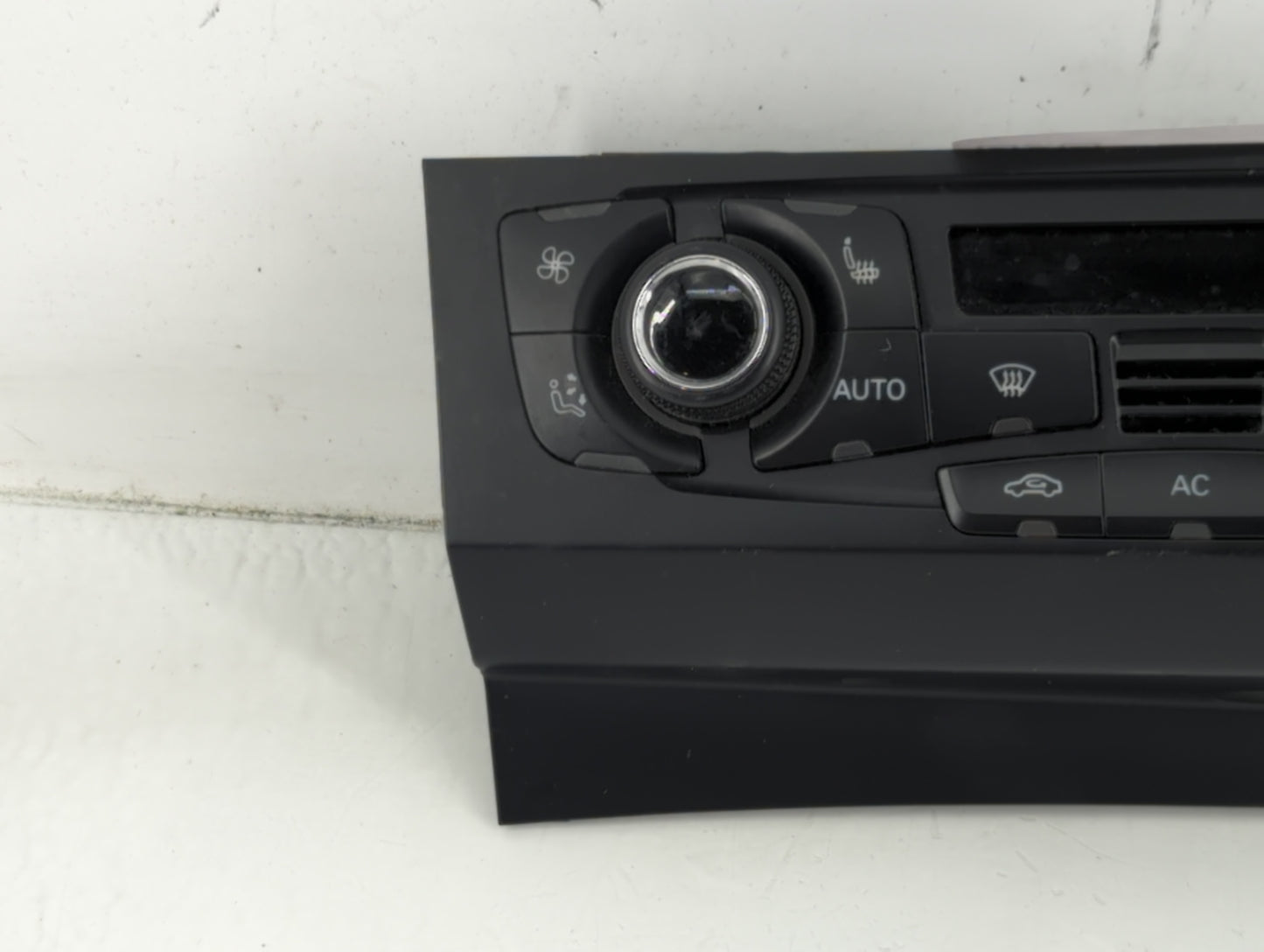 2008-2013 Audi A5 Climate Control Module Temperature AC/Heater Replacement P/N:8T1 820 043 AQ Fits OEM Used Auto Parts - Oem