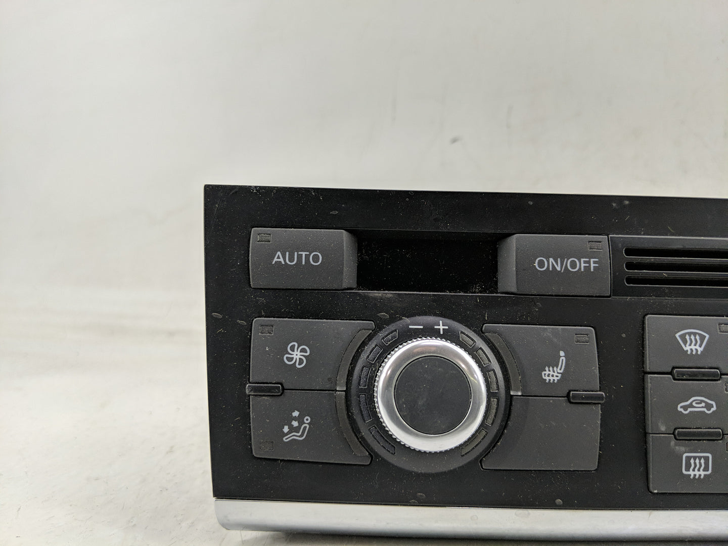 2006-2011 Audi A6 Climate Control Module Temperature AC/Heater Replacement P/N:4F1 820 043 AL Fits OEM Used Auto Parts - Oem