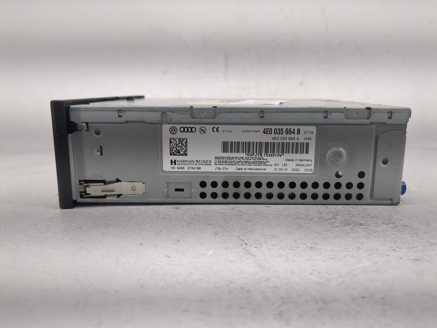 2010-2011 Audi A6 Radio AM FM Cd Player Receiver Replacement P/N:4E0 035 664 B Fits Fits 2010 2011 OEM Used Auto Parts - Oem